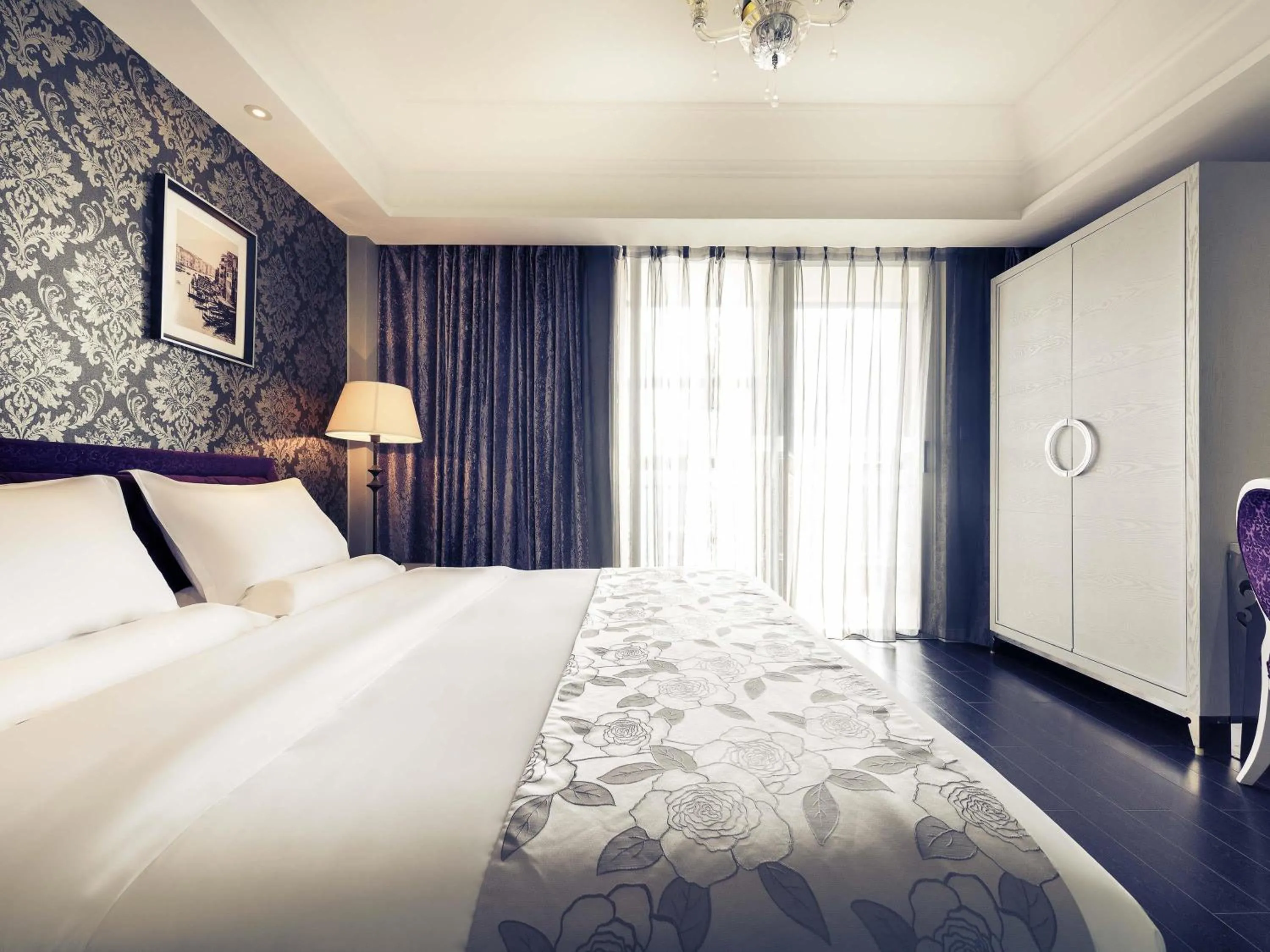 Bedroom, Bed in Mercure Xiamen Exhibition Centre