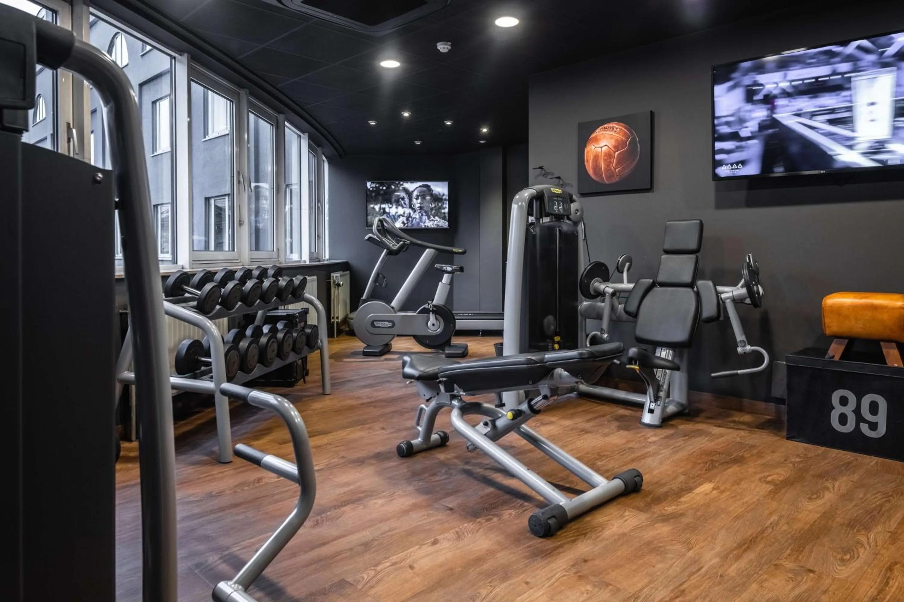 Fitness centre/facilities in pentahotel Leuven