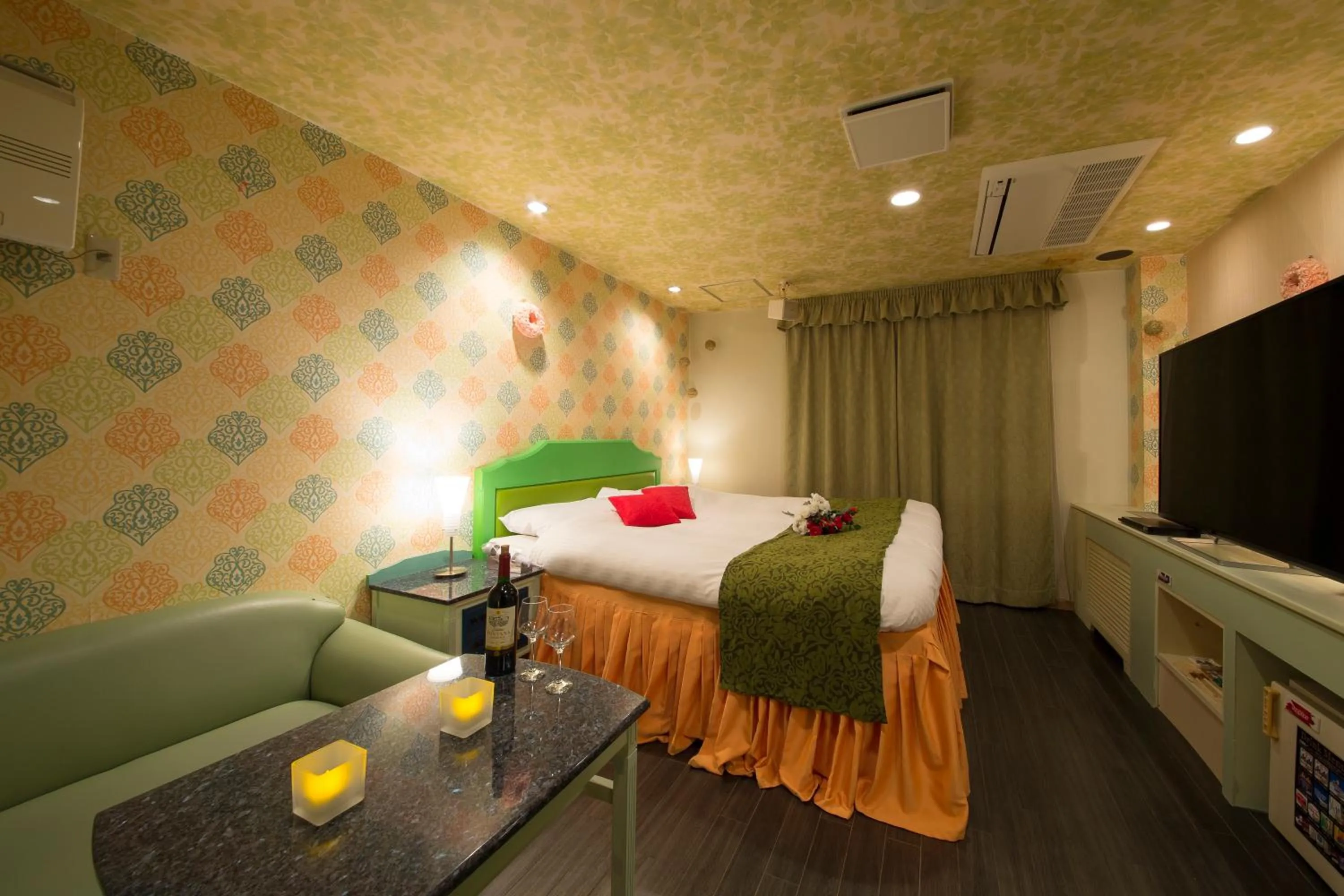 Bed in Hotel Gallery (Adult Only)