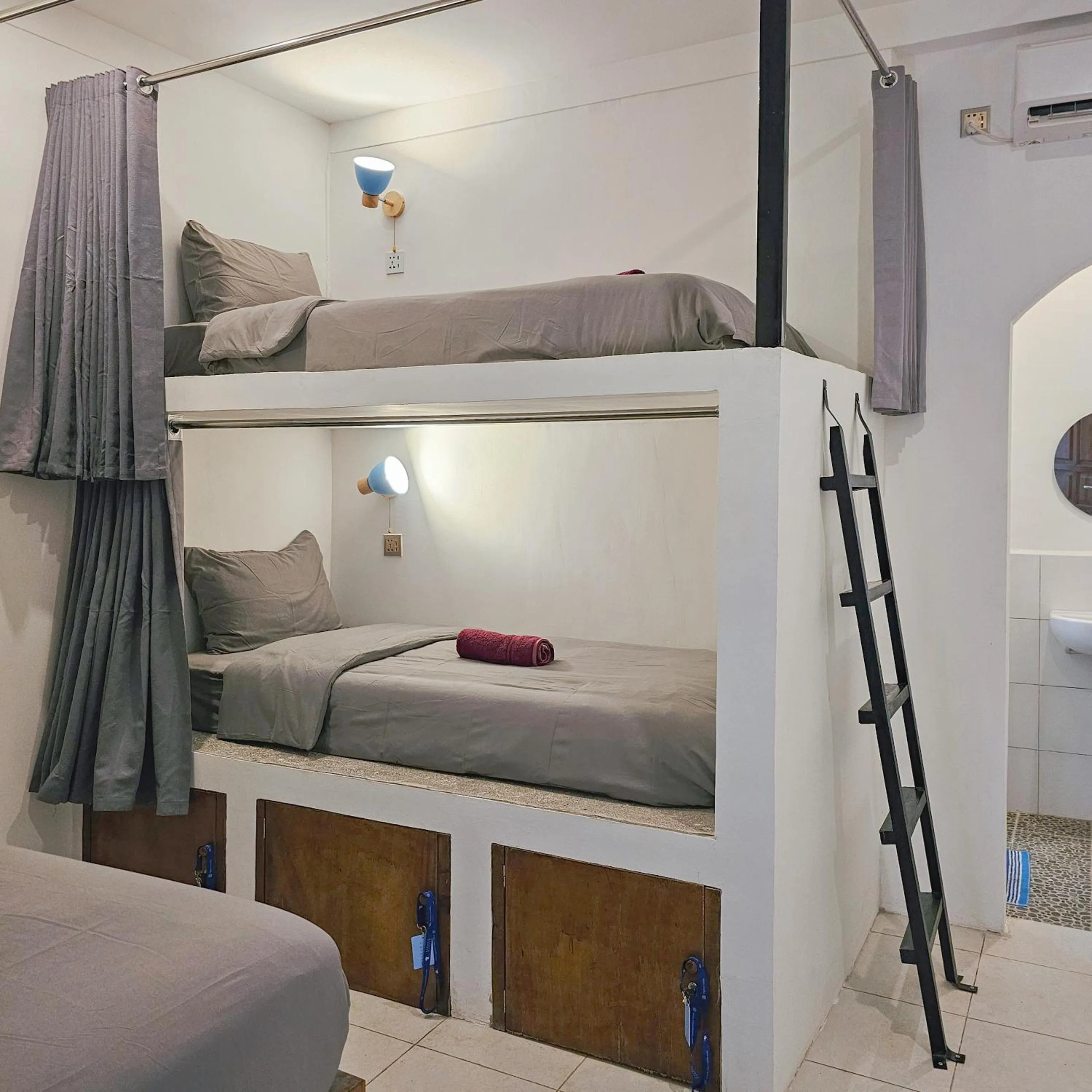 Bed in Tipsea Turtle Gili Trawangan