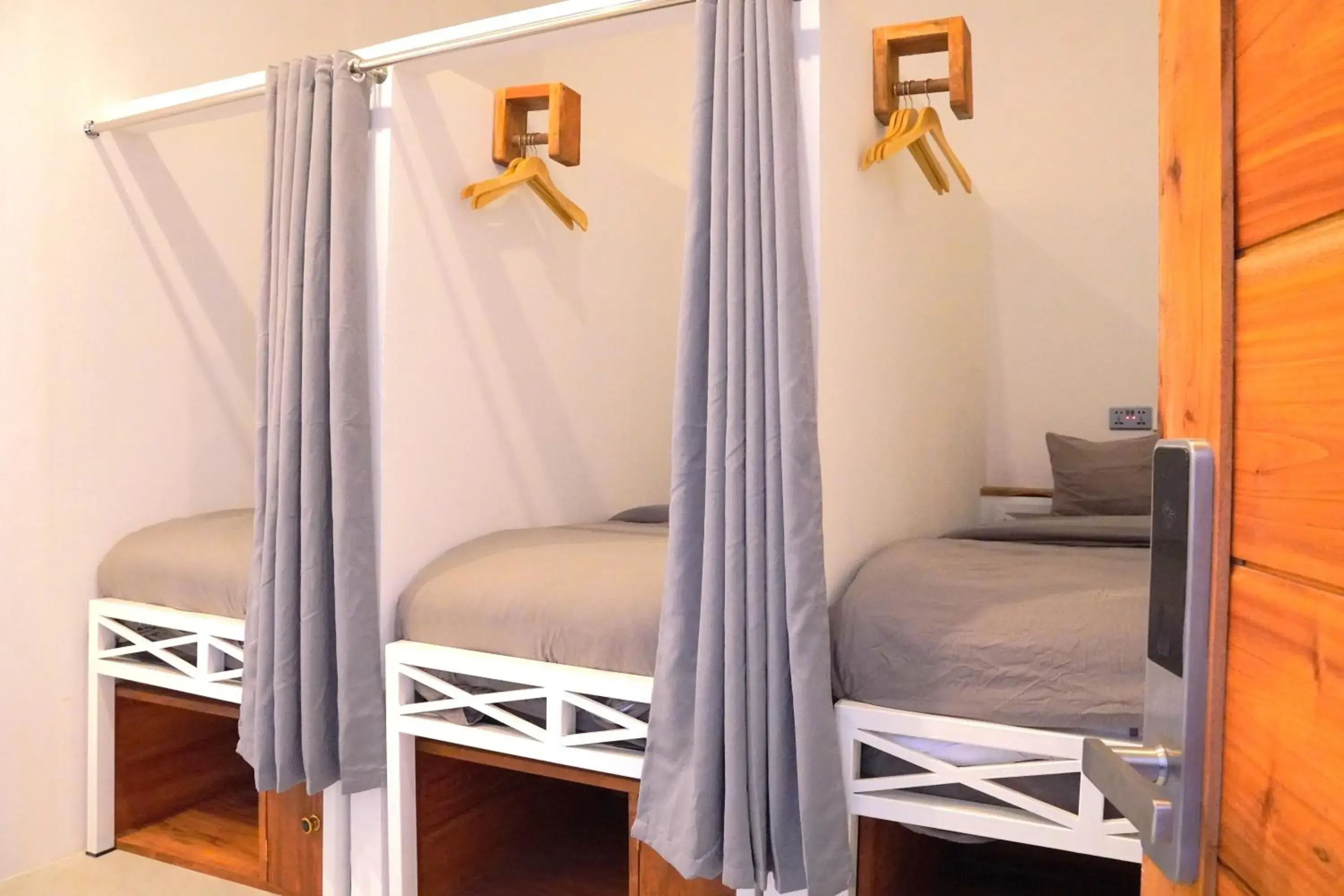 Single Bed in Mixed Dormitory Room in Tipsea Turtle Gili Trawangan Single Bed in Mixed Dormitory Room in Tipsea Turtle Gili Trawangan