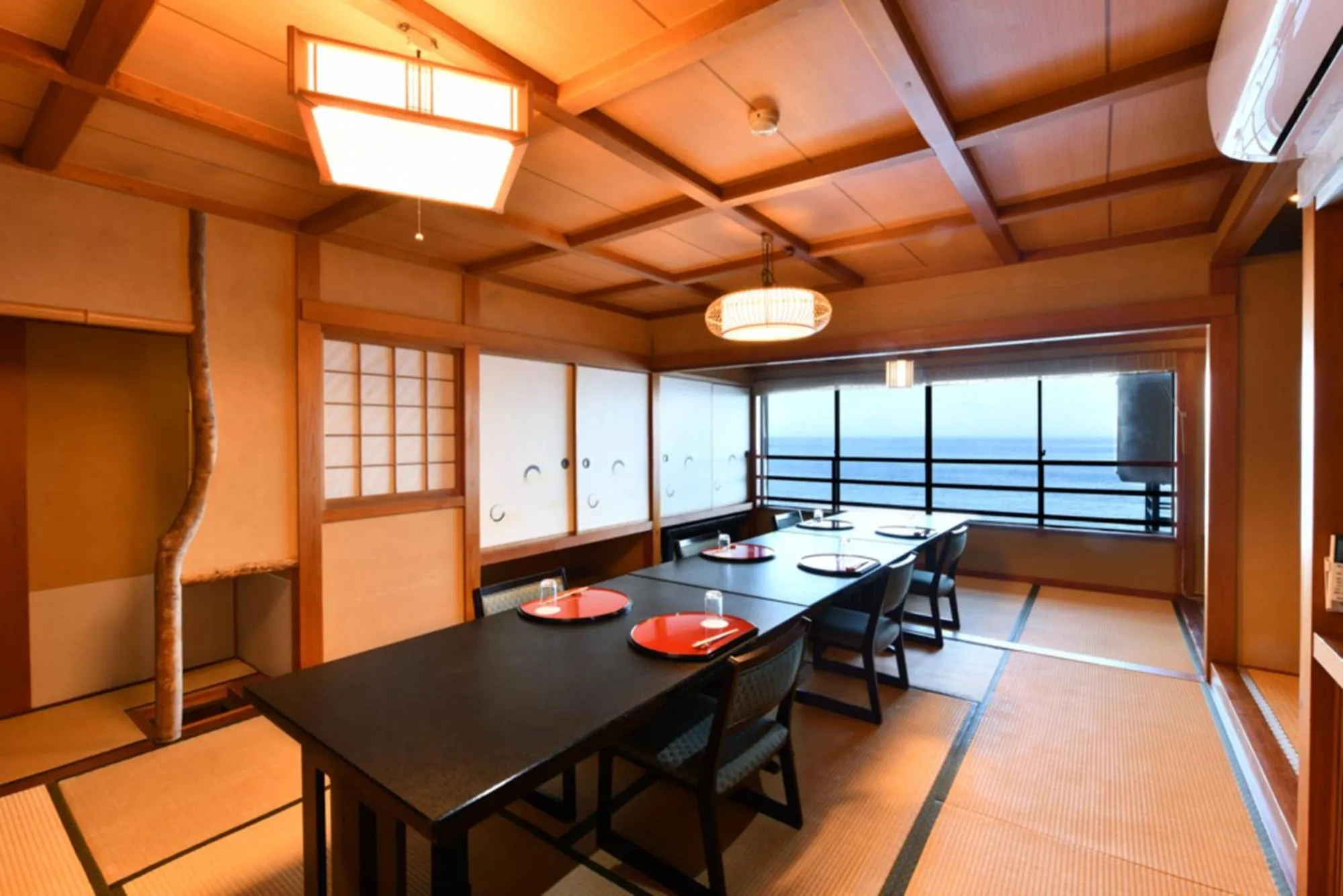 Dining area in Hokkawa Onsen Hotel