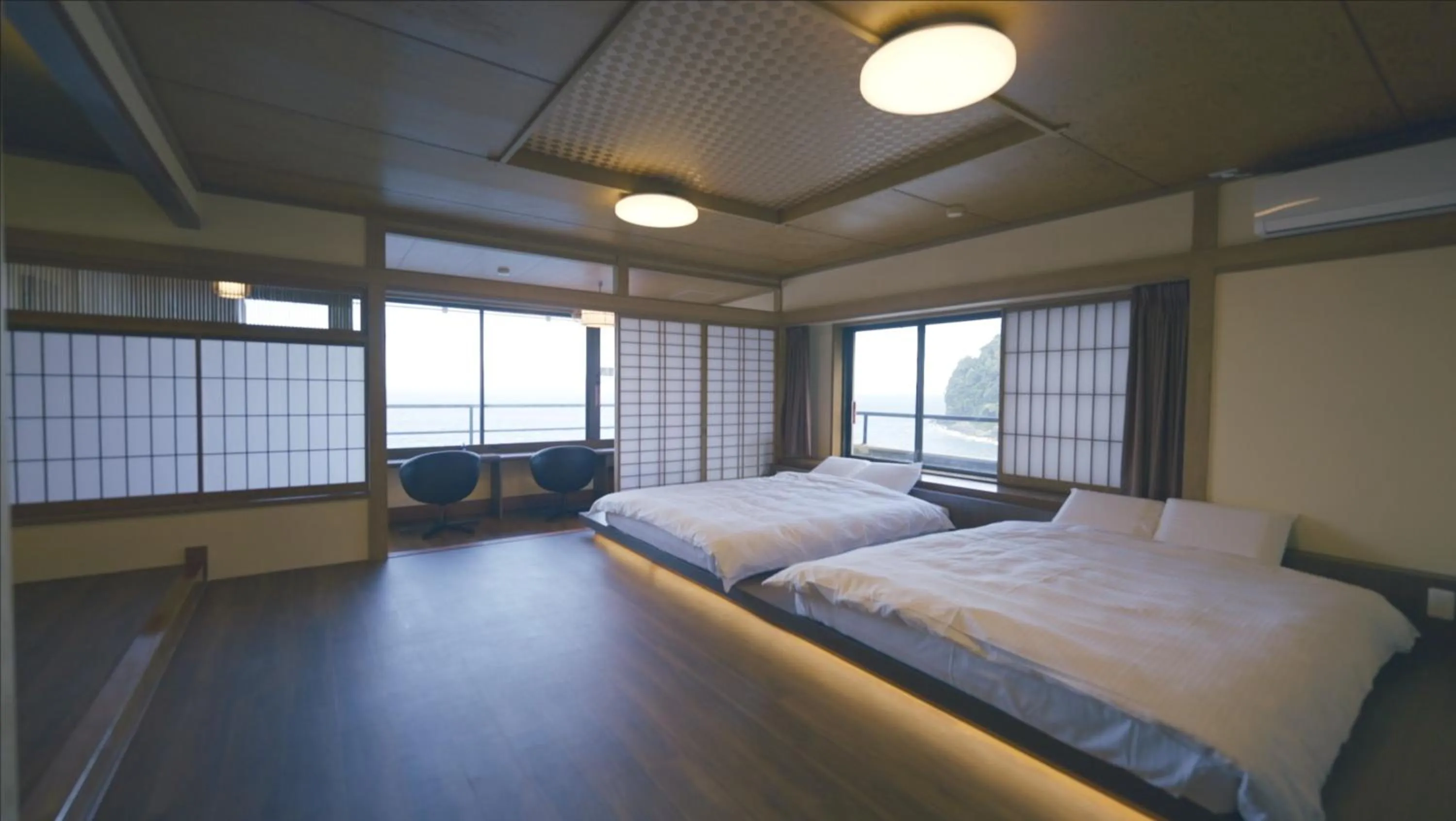 Bed in Hokkawa Onsen Hotel