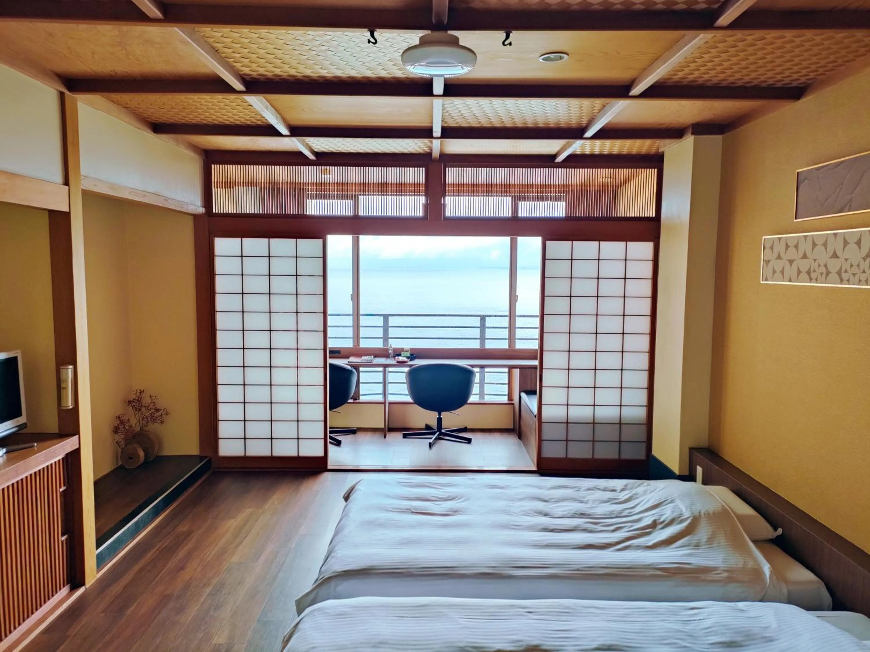 Bed in Hokkawa Onsen Hotel