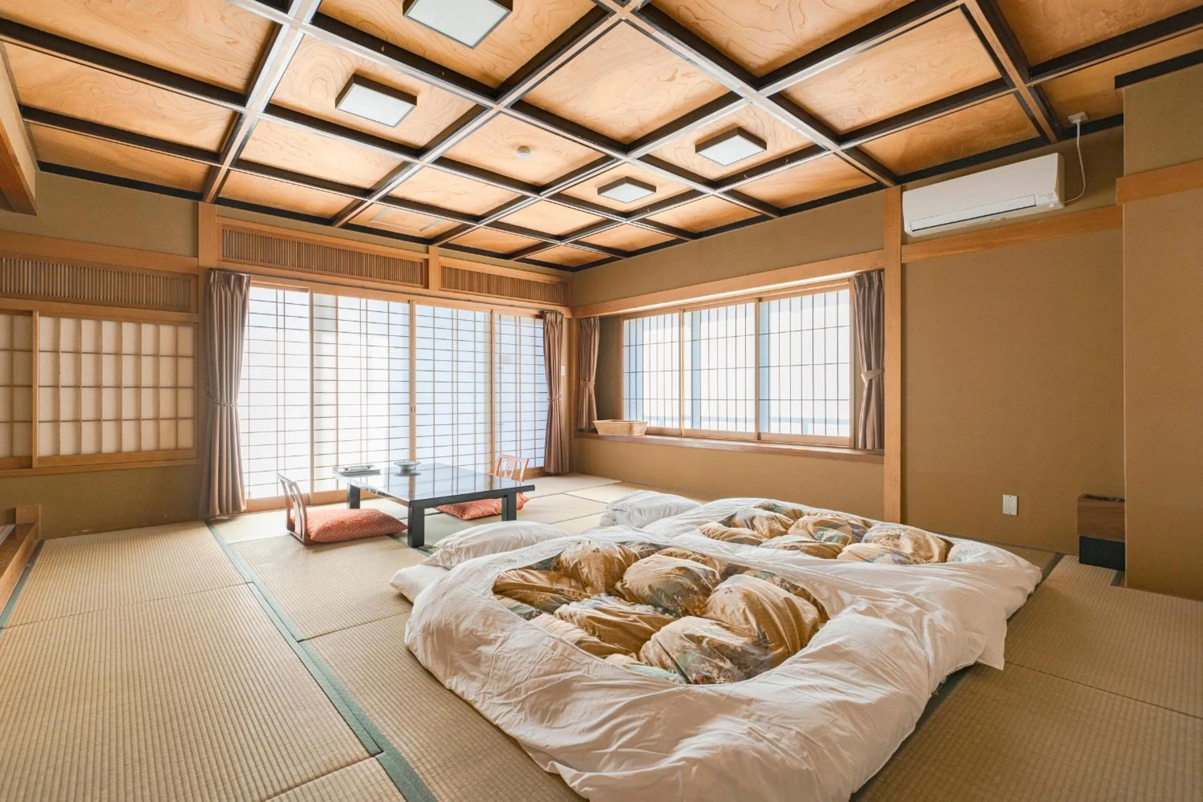 Bed in Hokkawa Onsen Hotel
