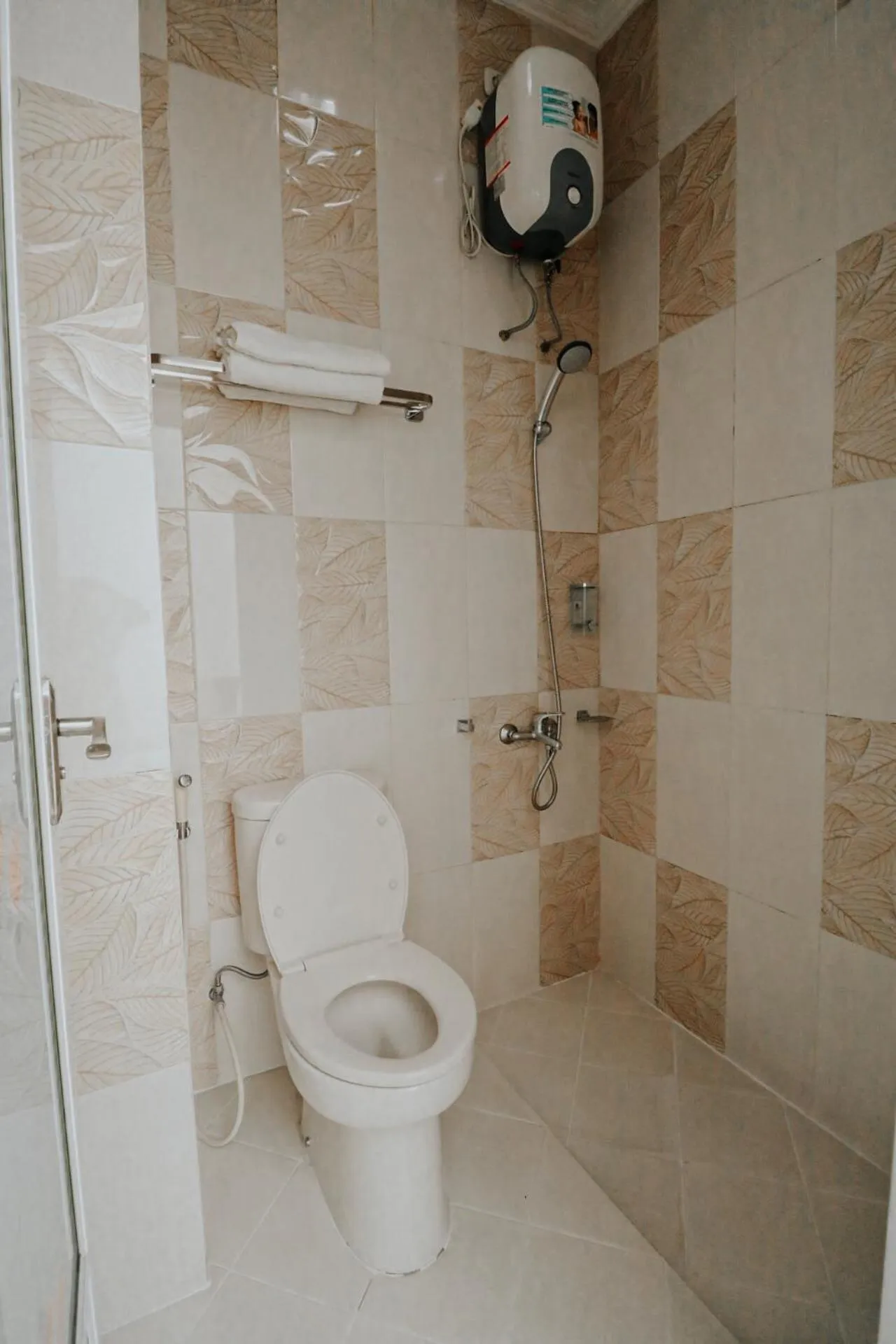 Bathroom in Griya Suryo Wijilan