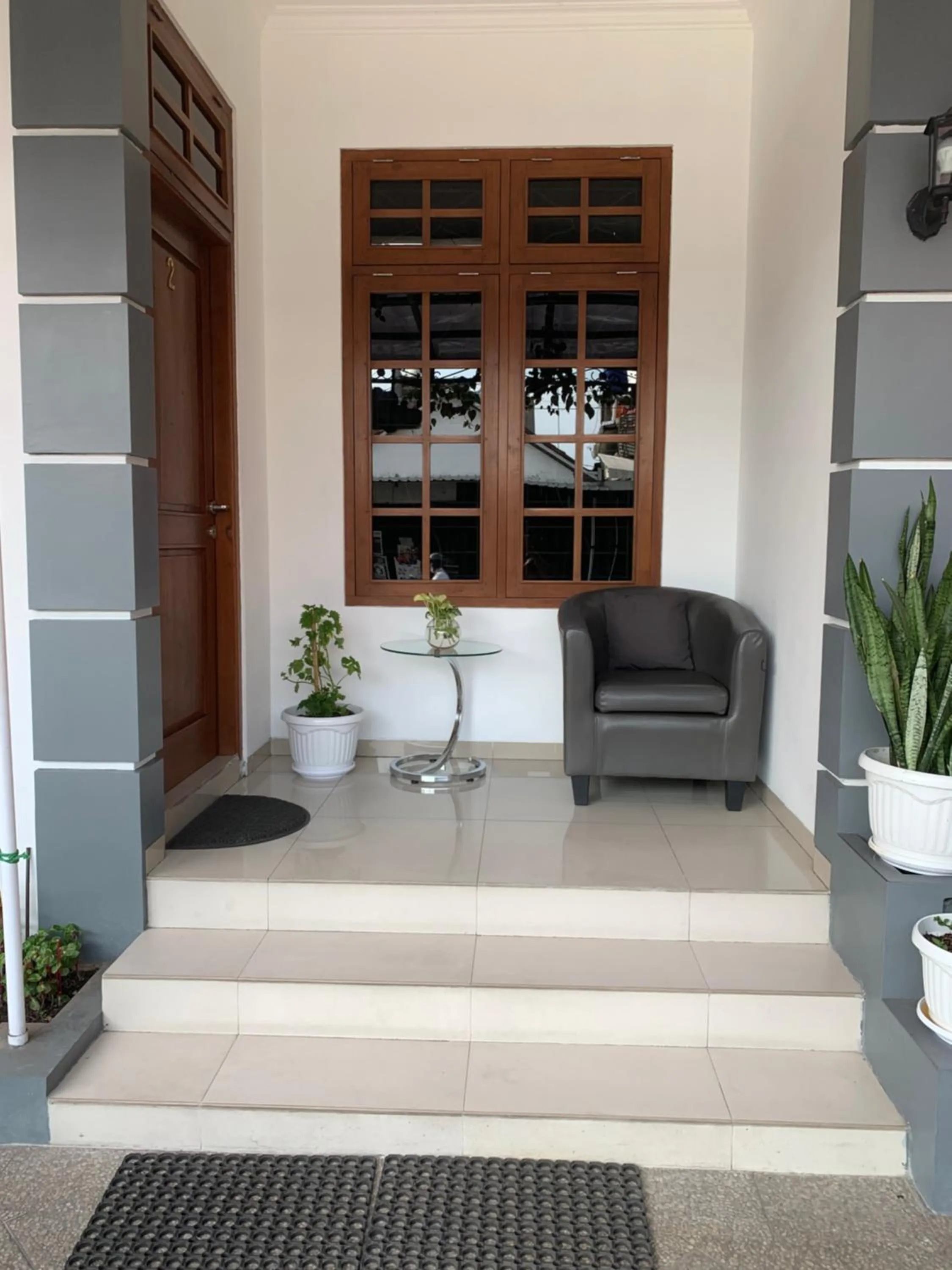 Seating area in Griya Suryo Wijilan