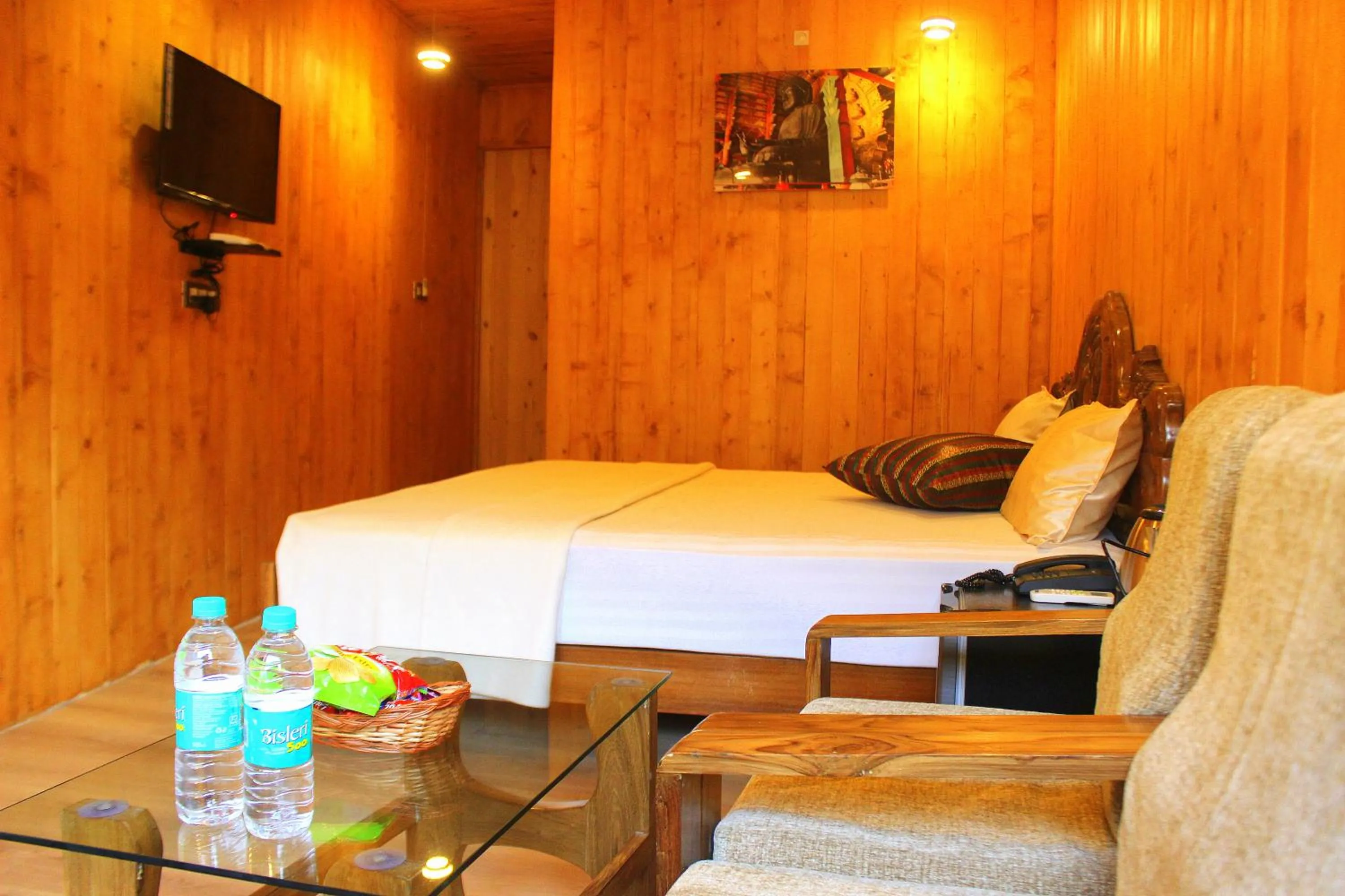 Hotel Toppers Corner