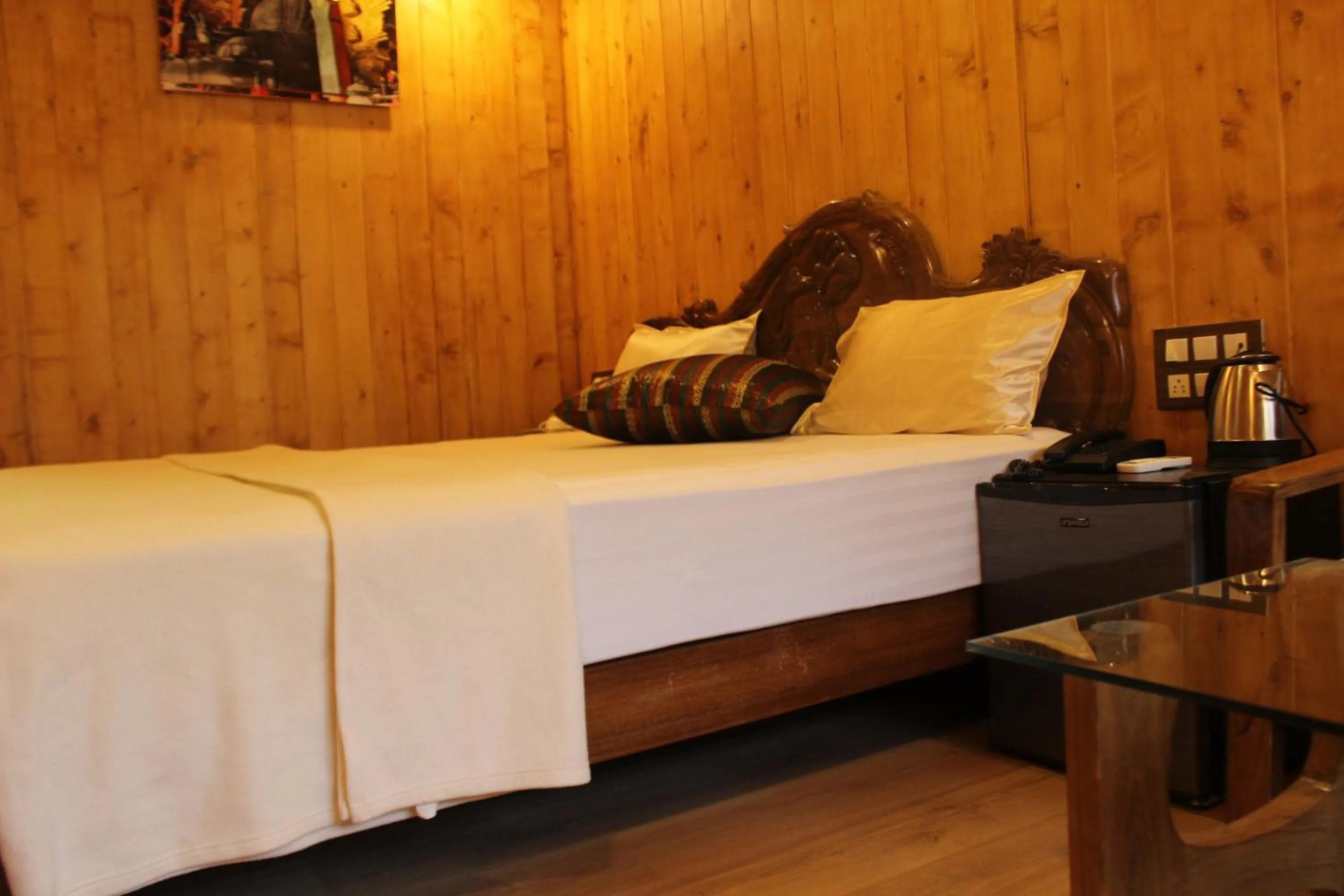 Hotel Toppers Corner