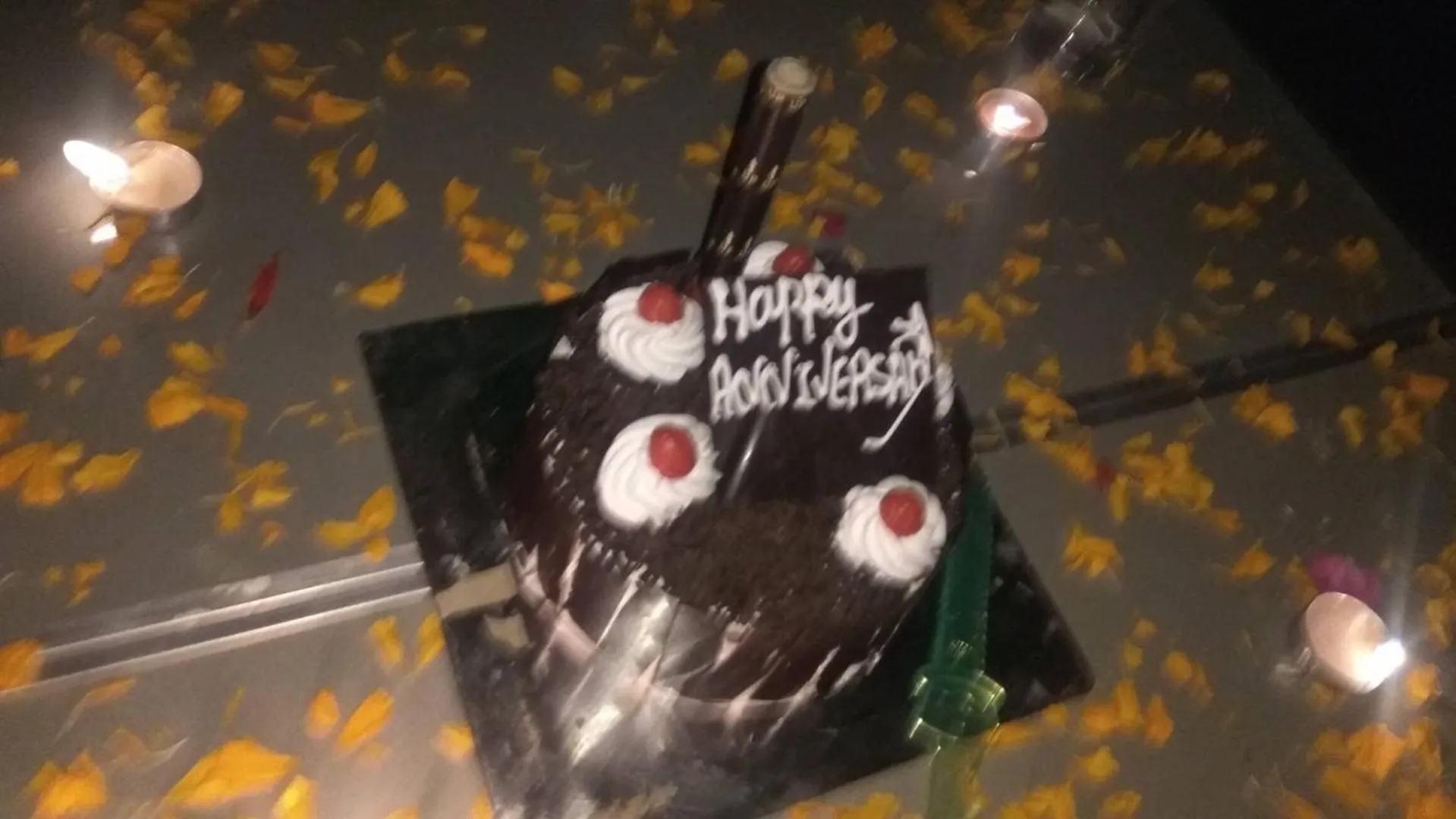 Hotel Toppers Corner