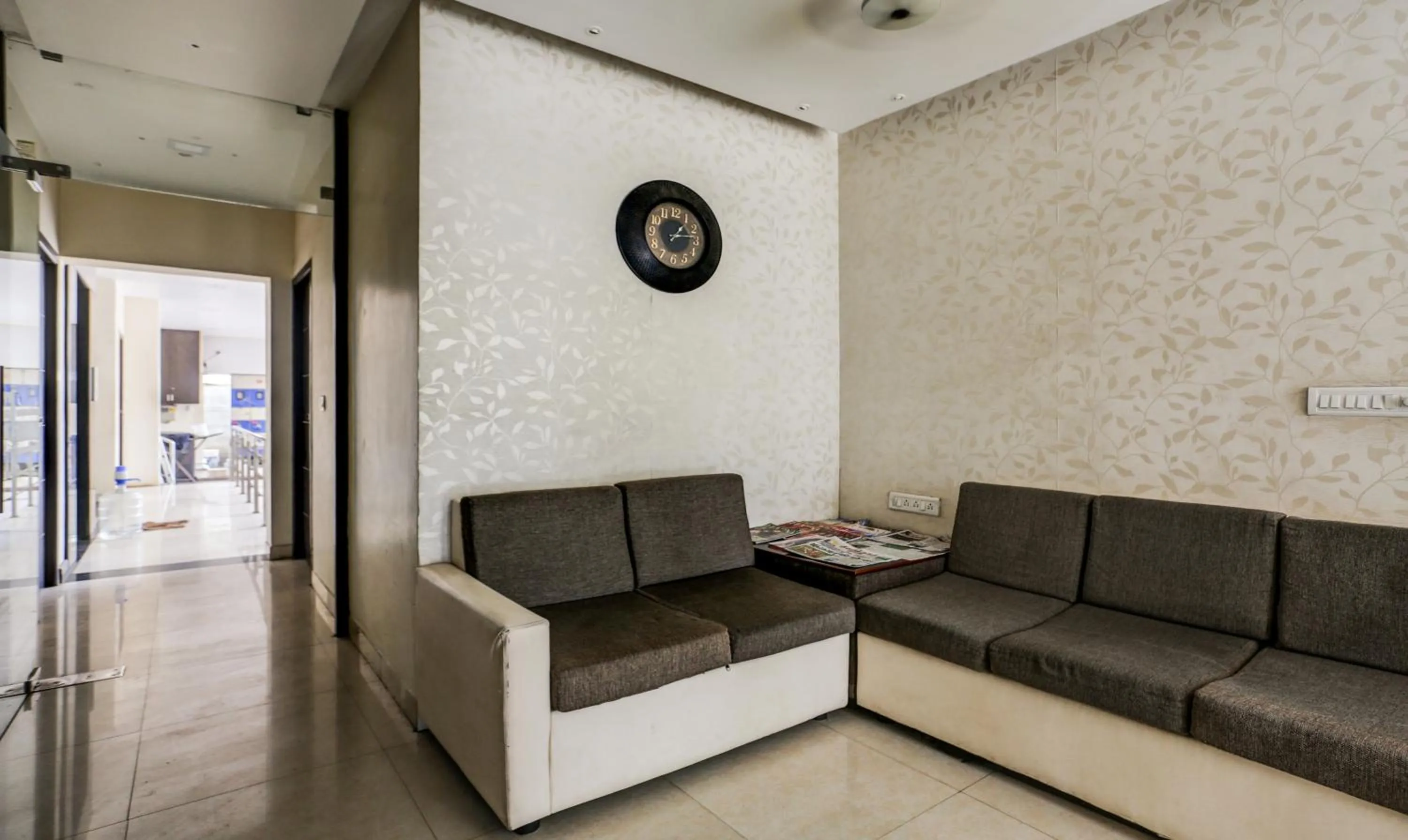 Seating area in Hotel Royal Elite Madurai