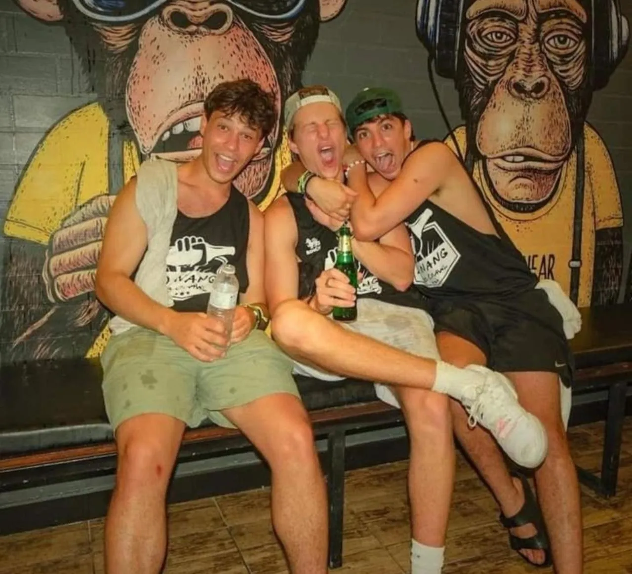 group of guests in Balcony Party Hostel - 18-40