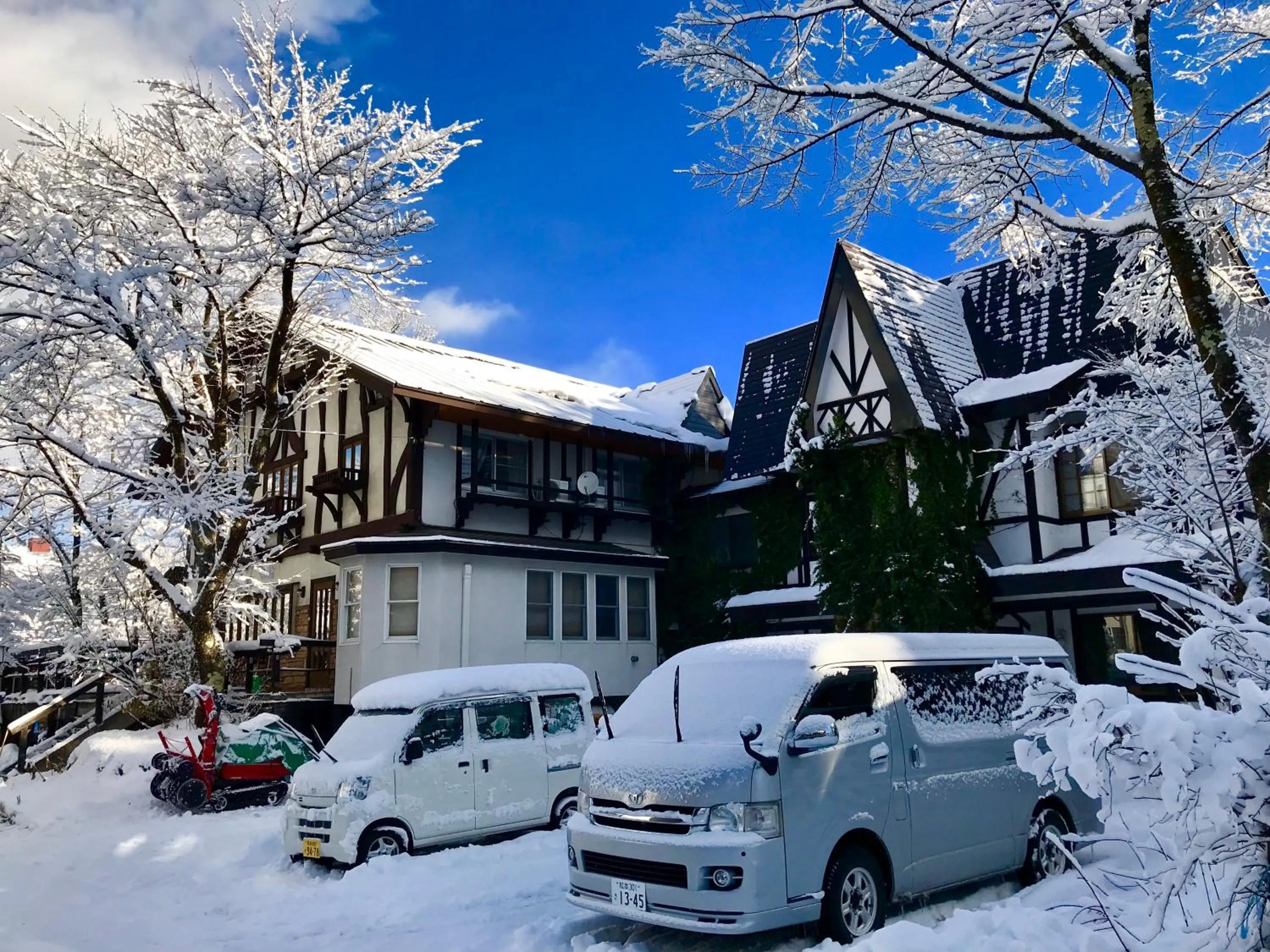 Property building in Pension Eastmountain Hakuba