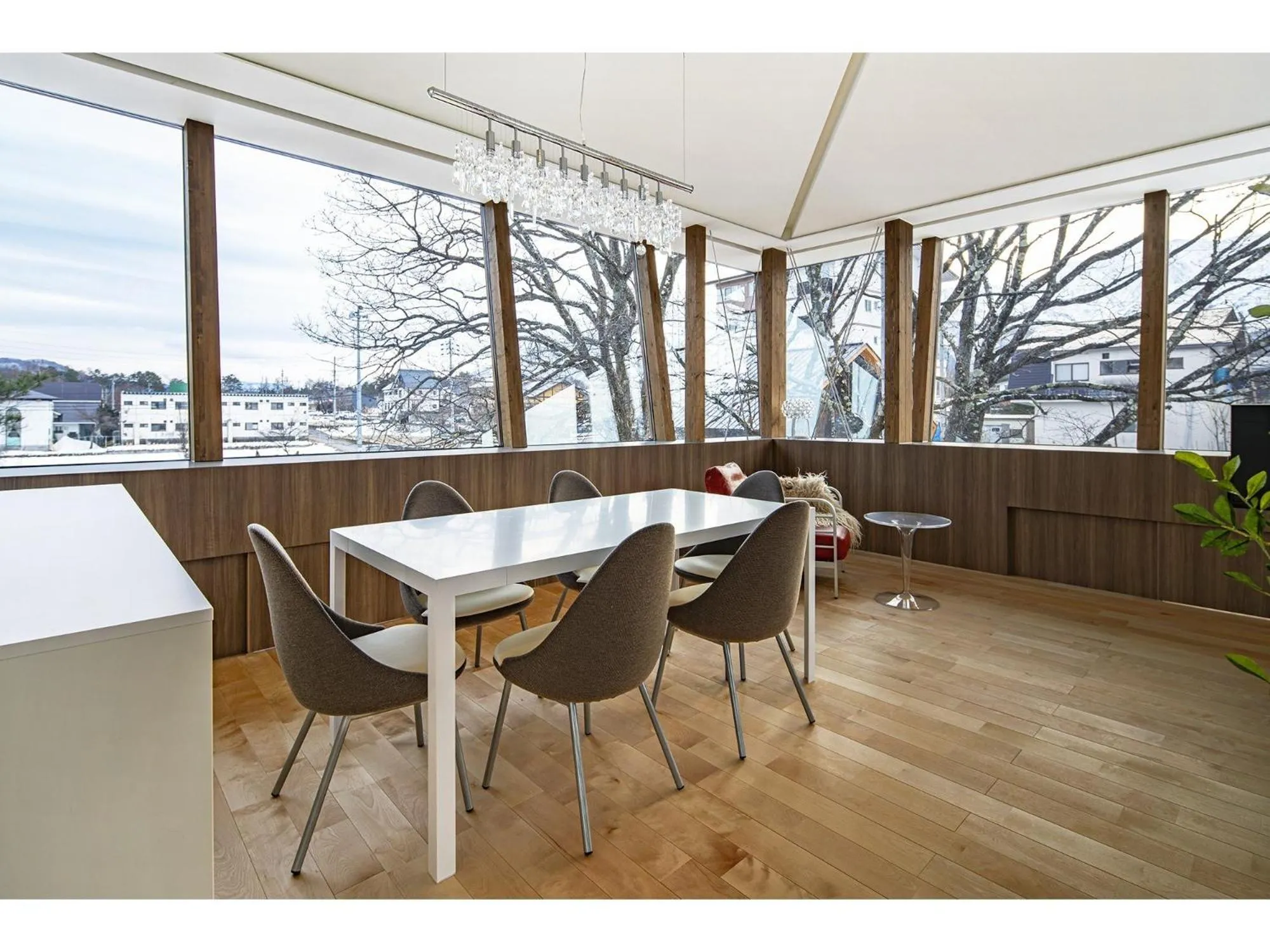 Dining area in Pension Eastmountain Hakuba