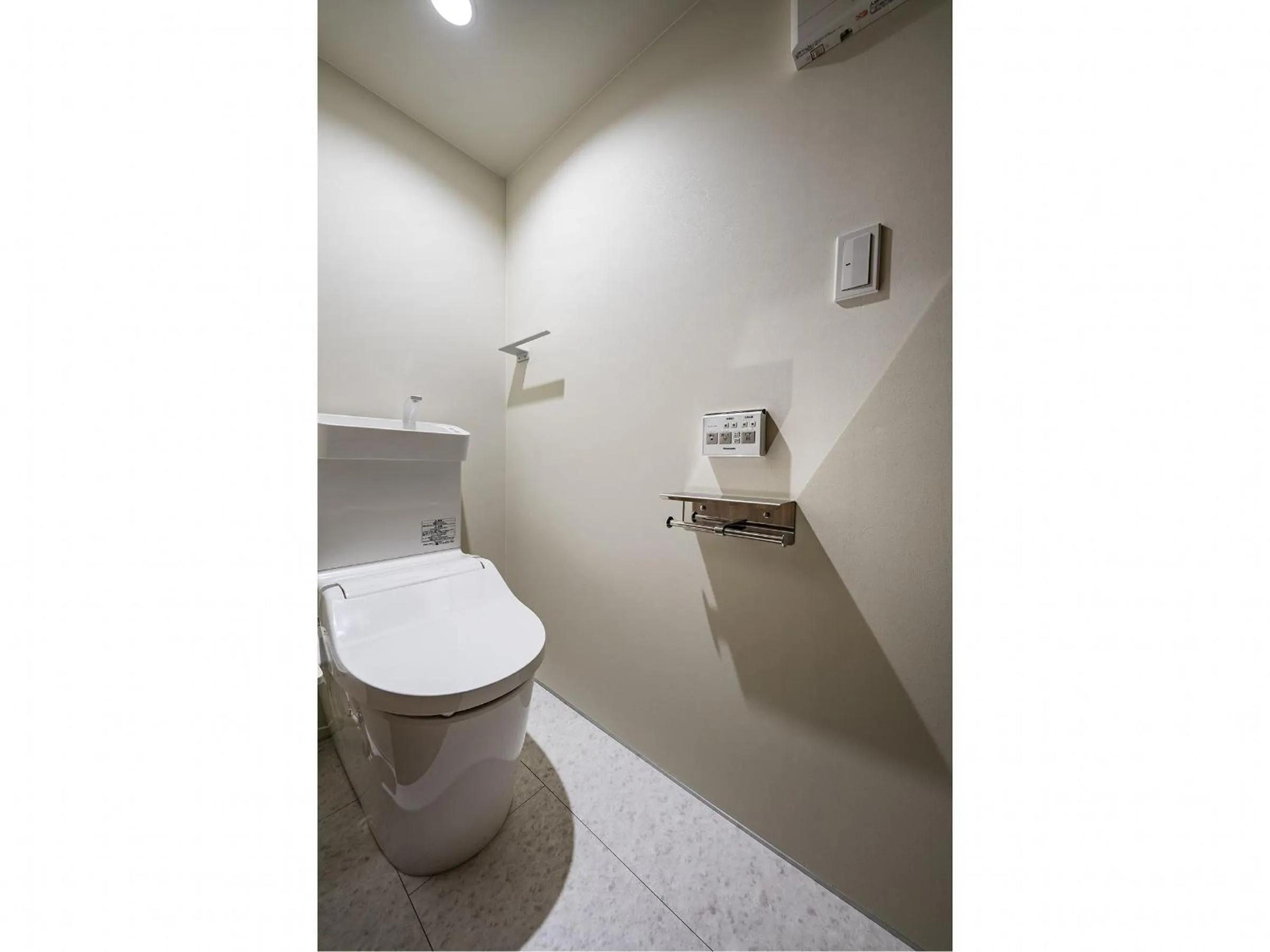 Toilet in Pension Eastmountain Hakuba