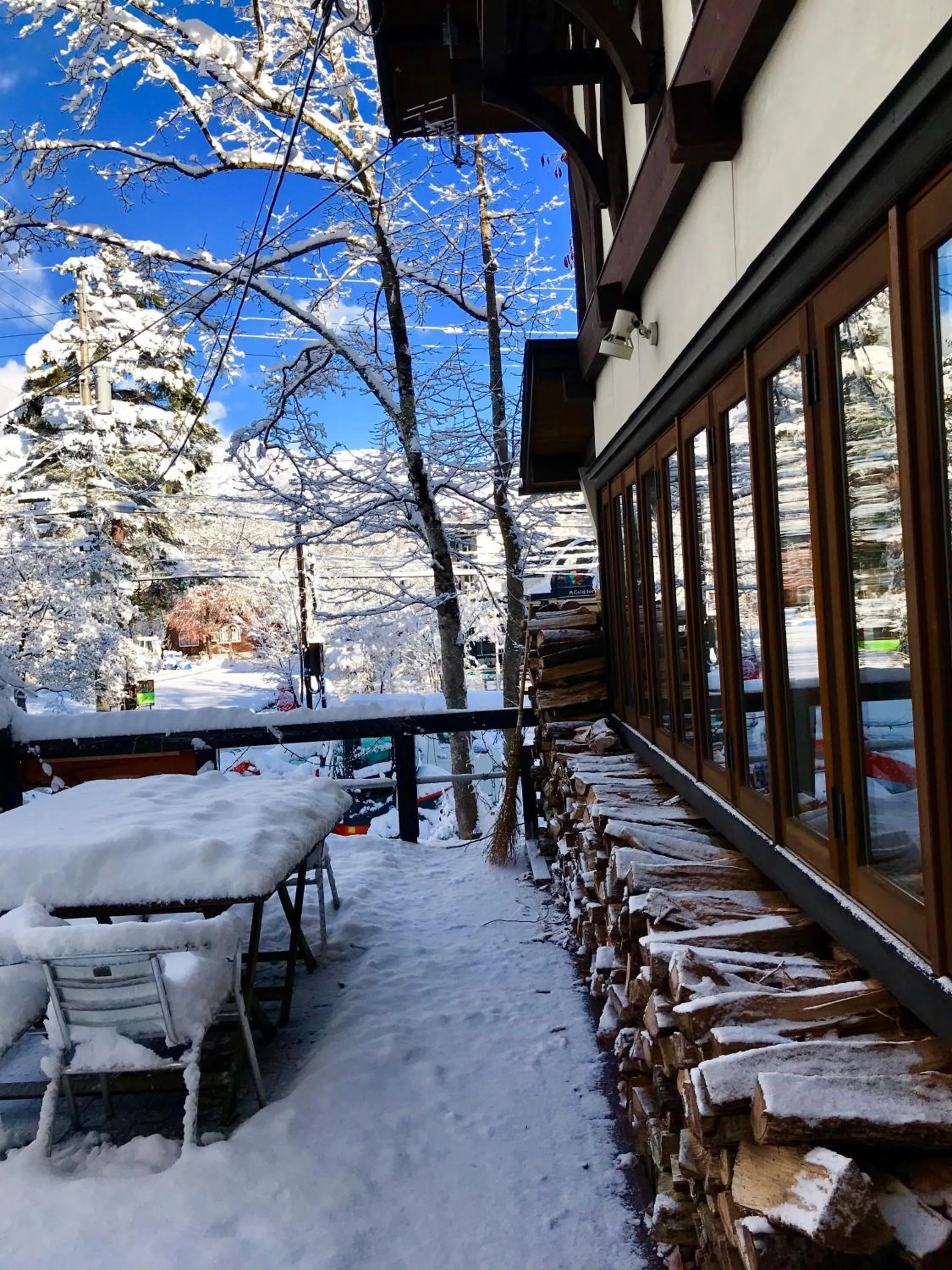 Winter in Pension Eastmountain Hakuba