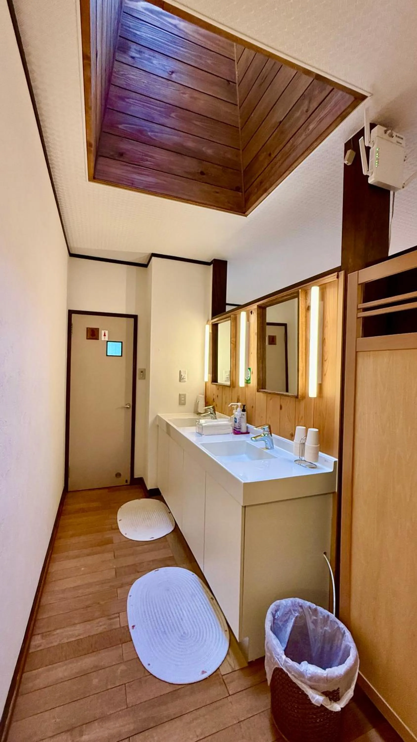 Toilet in Pension Eastmountain Hakuba