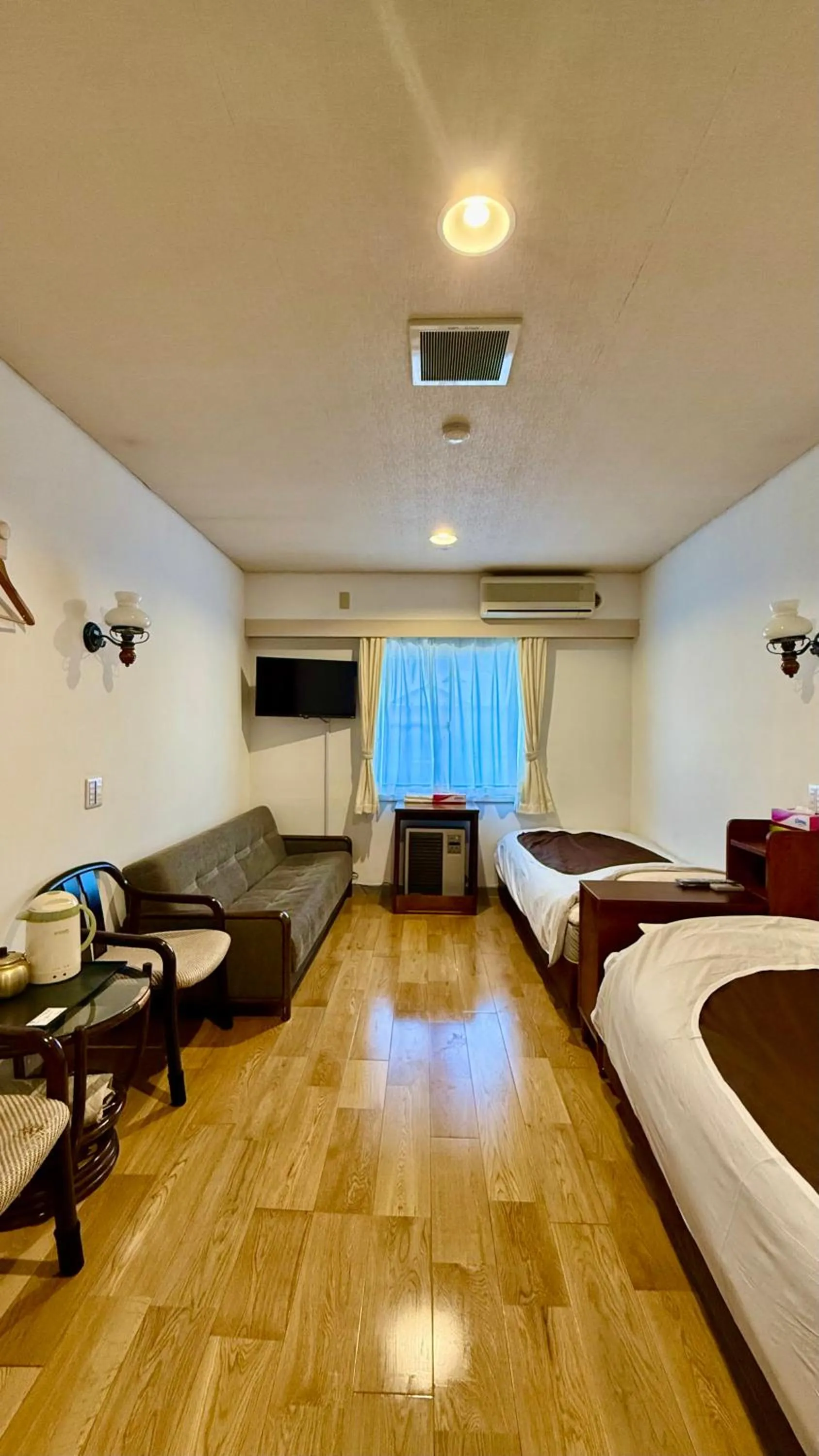 Bedroom, Bed in Pension Eastmountain Hakuba