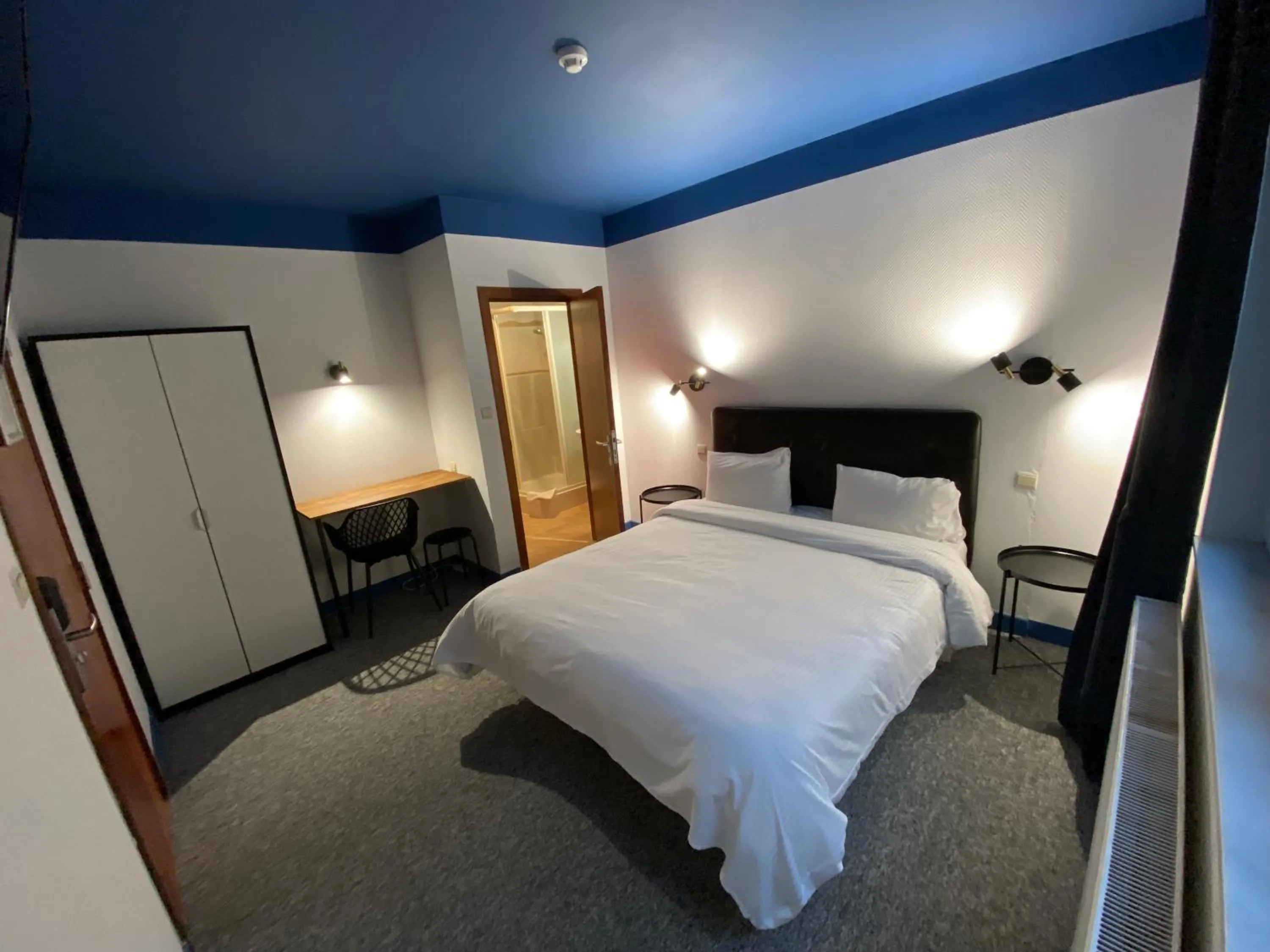 Bed in Hotel Windsor