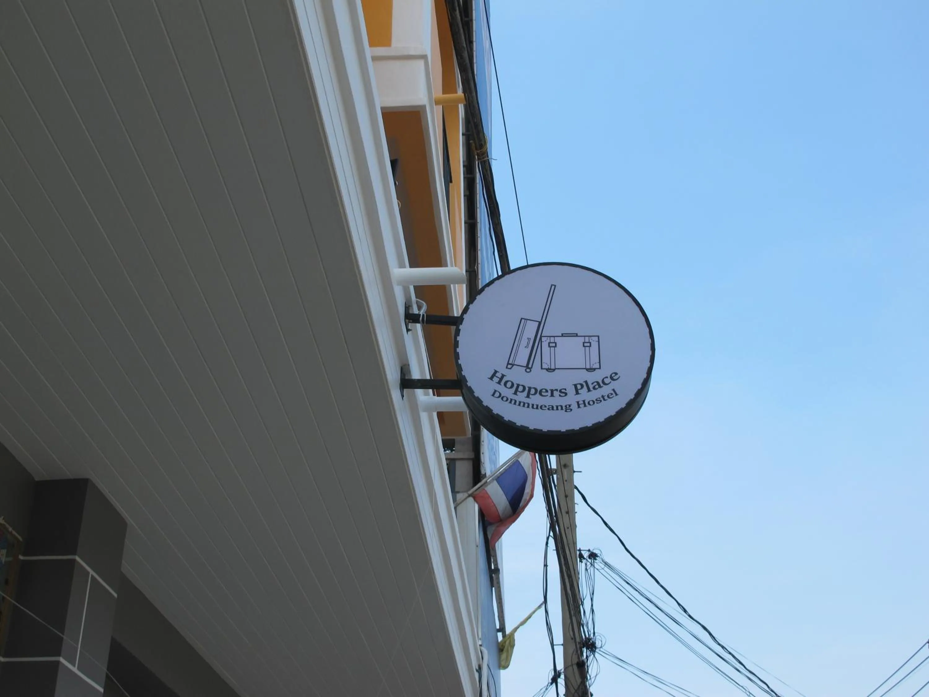 Property logo or sign in Hoppers Place Donmuang