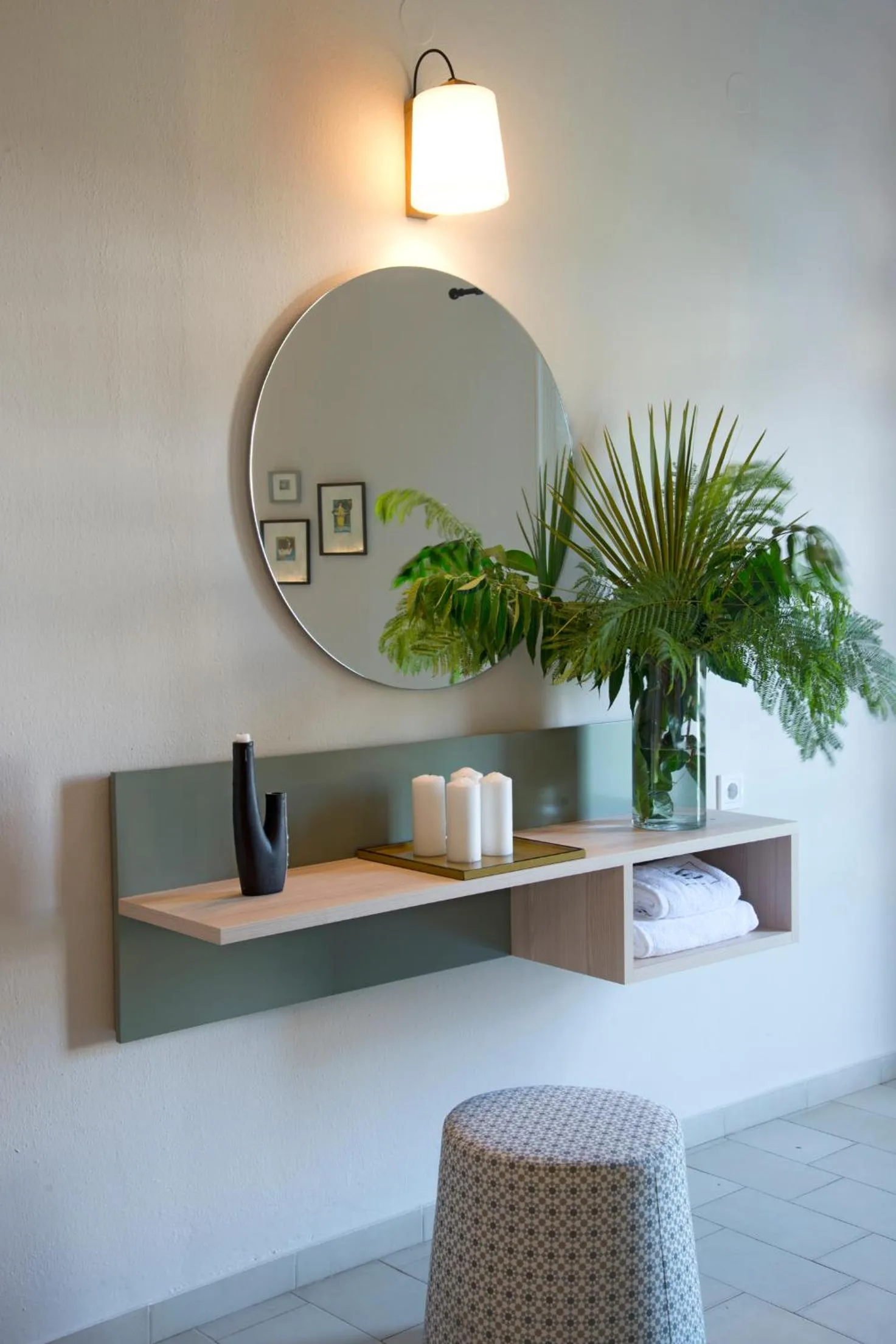 Bedroom in Sunshine Studios