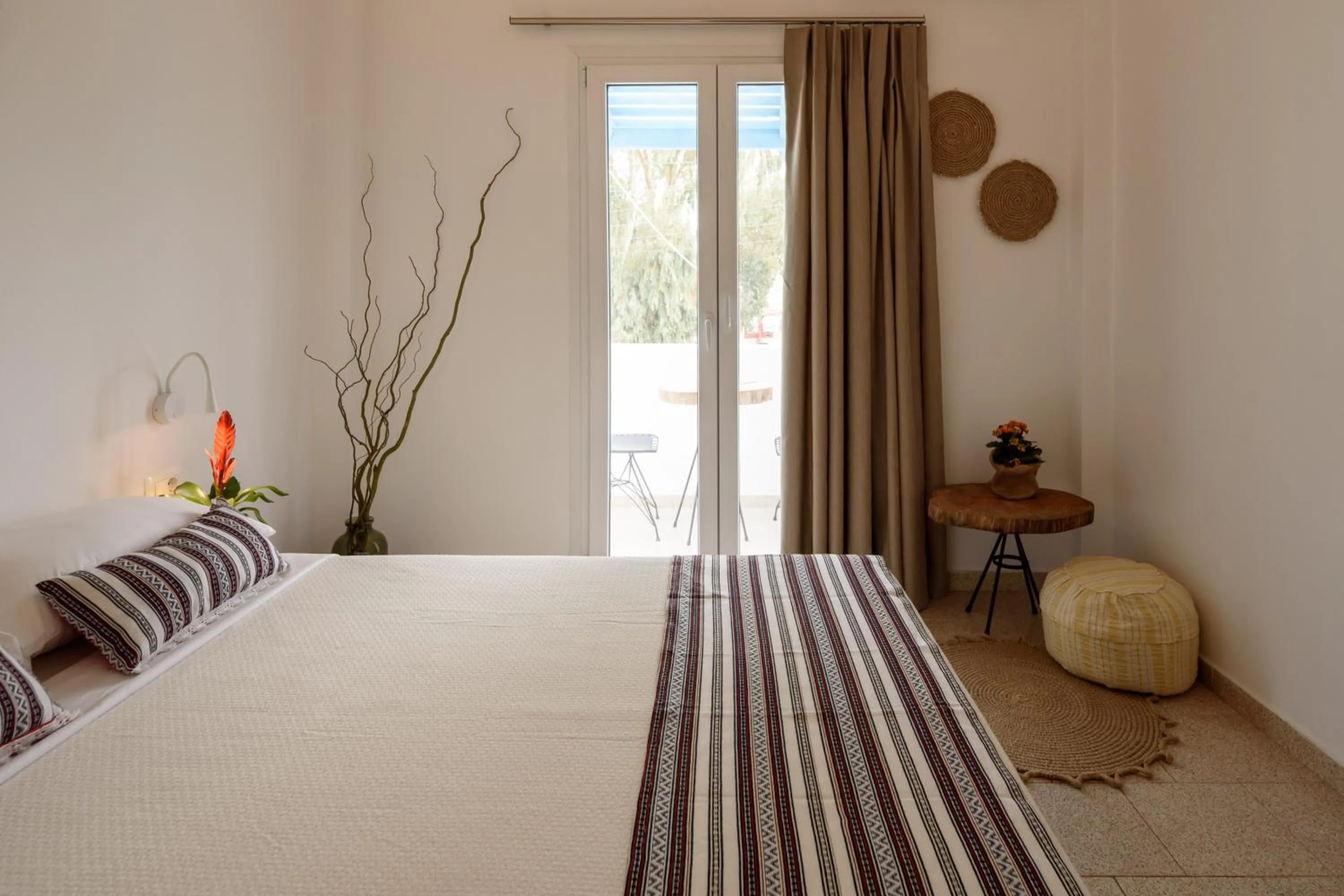 Nearby landmark, Bed in Cal Day Rooms Santorini