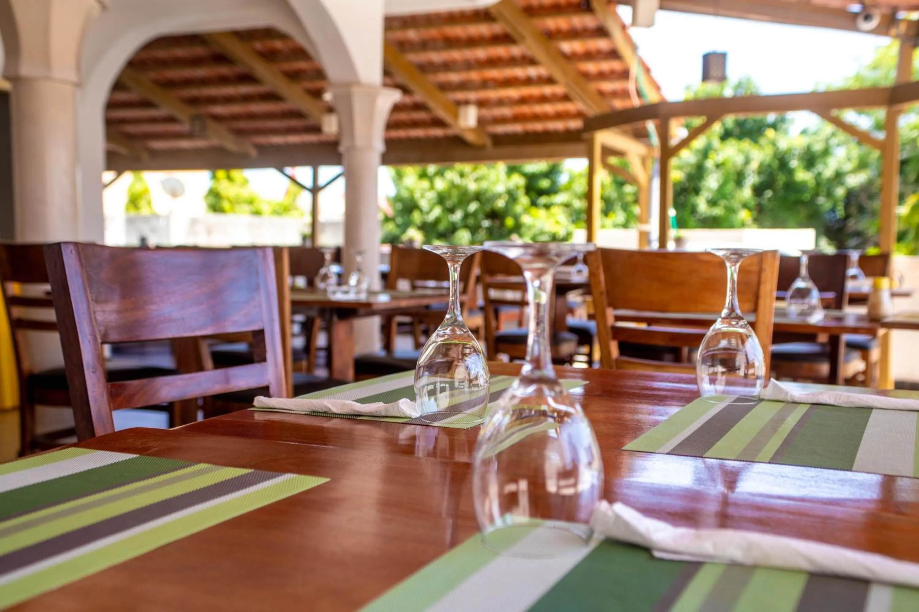 Restaurant/places to eat in Hotel Les Orchidées