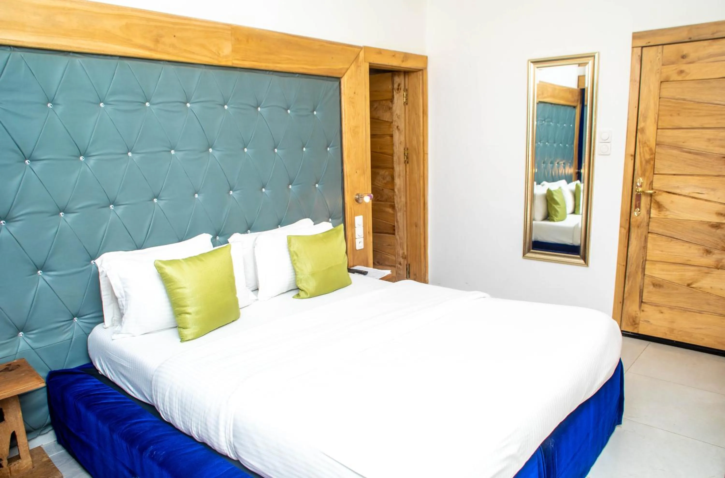 Bedroom, Bed in Hotel Les Orchidées