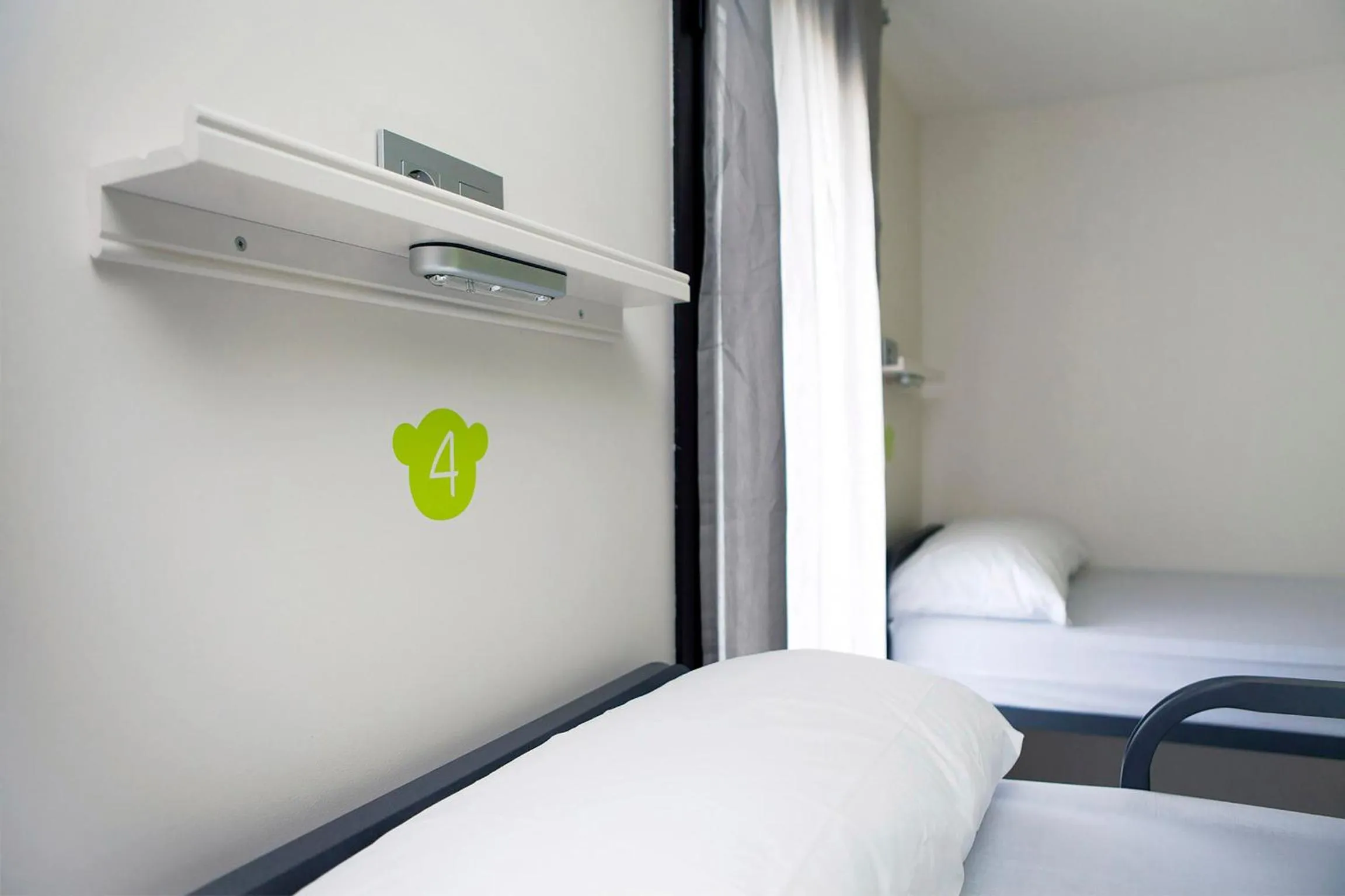 Bedroom, Bed in Meeting Point Hostels