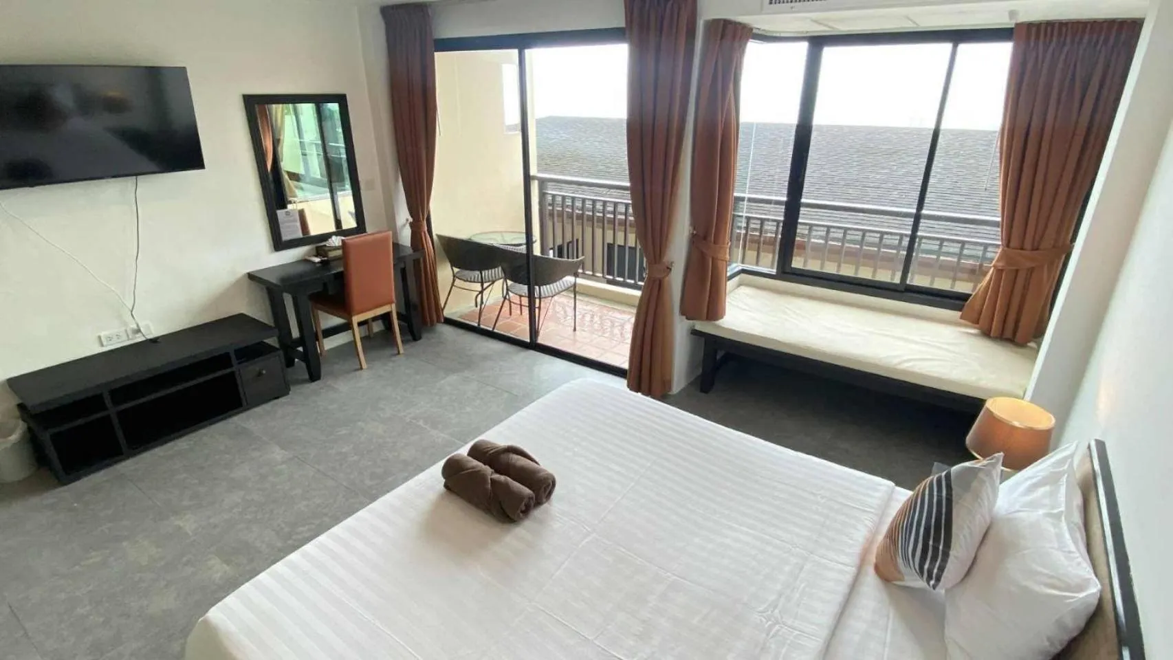 Bed in Sunset Bay View Phuket