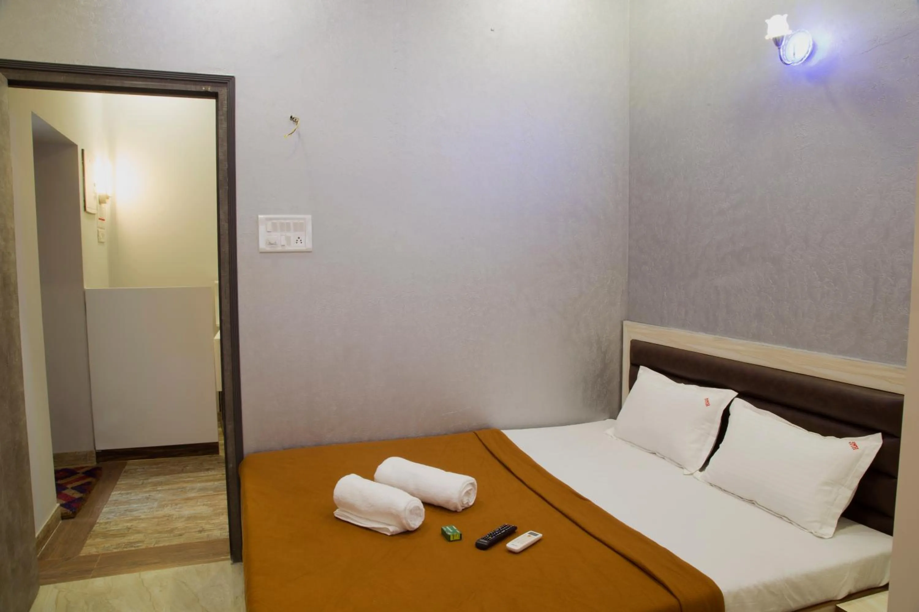 Photo of the whole room, Bed in Welcome Guest House