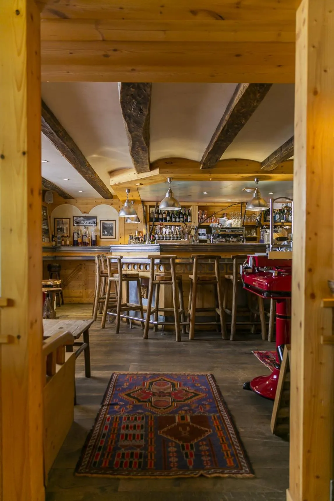 Lounge or bar in Hôtel Chalet Mounier