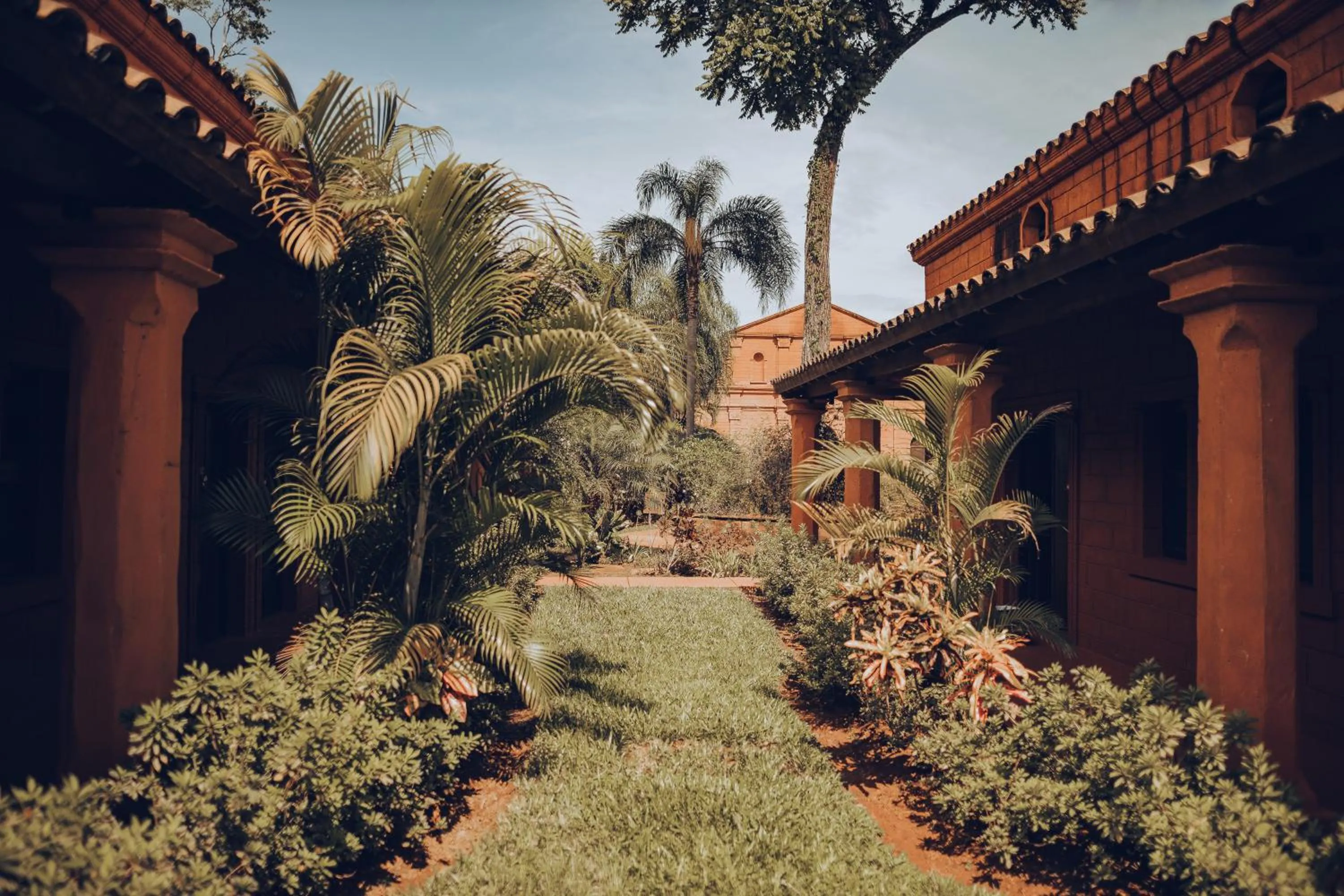 Inner courtyard view in Hotel Guaminí Misión