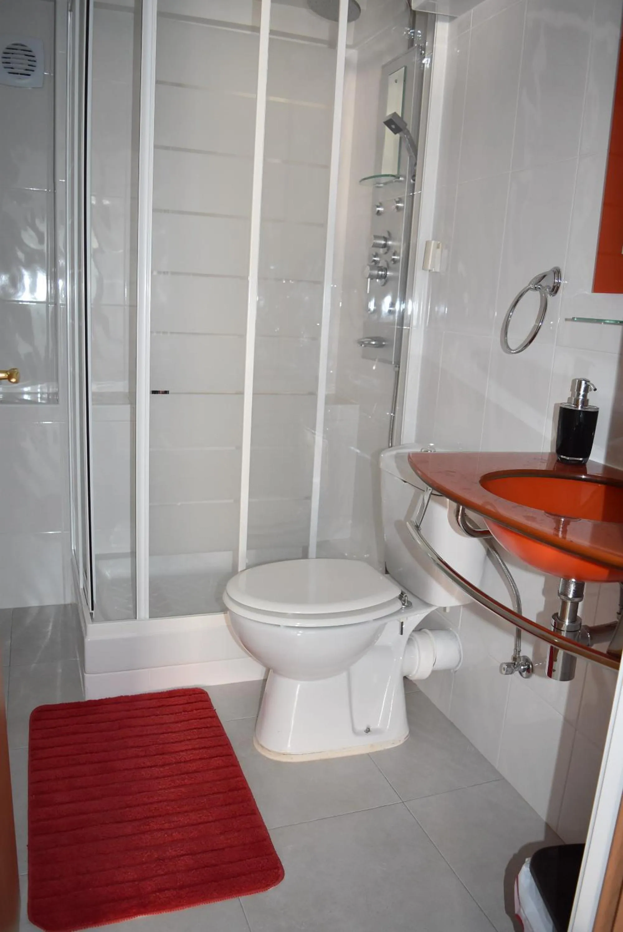 Bathroom in Casa Blanca Suiza