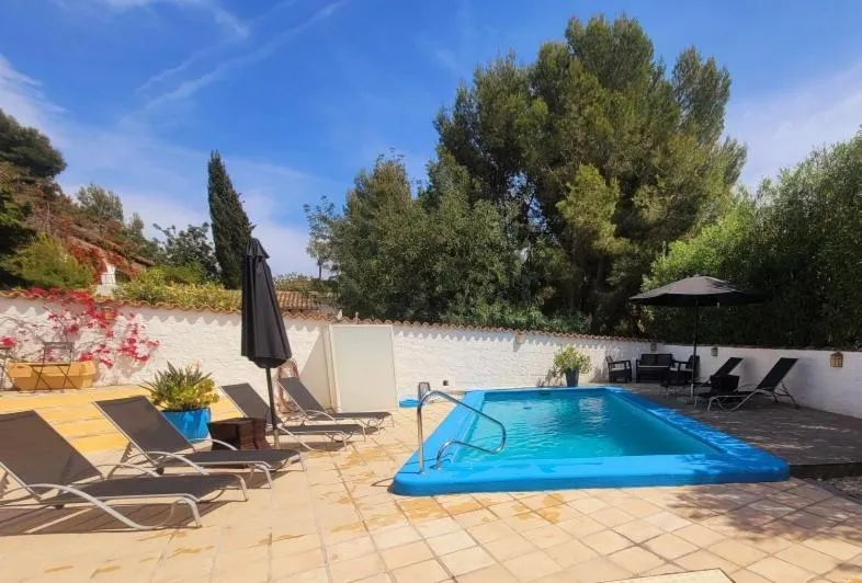 Swimming pool in Casa Blanca Suiza
