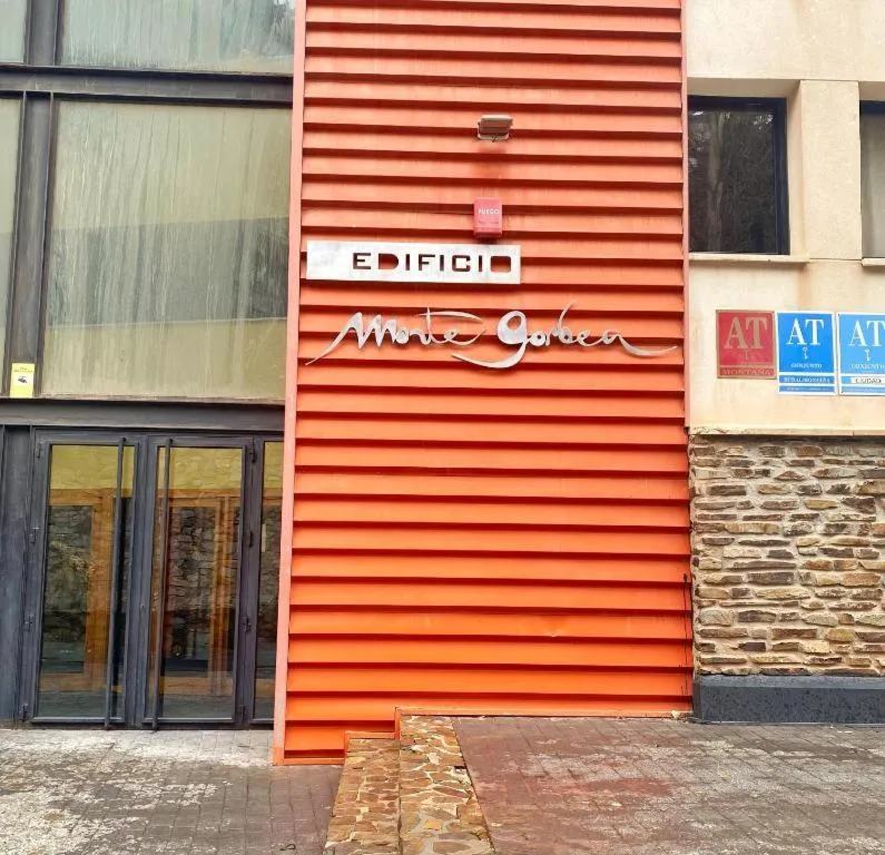 Apartamentos Gorbea Suites