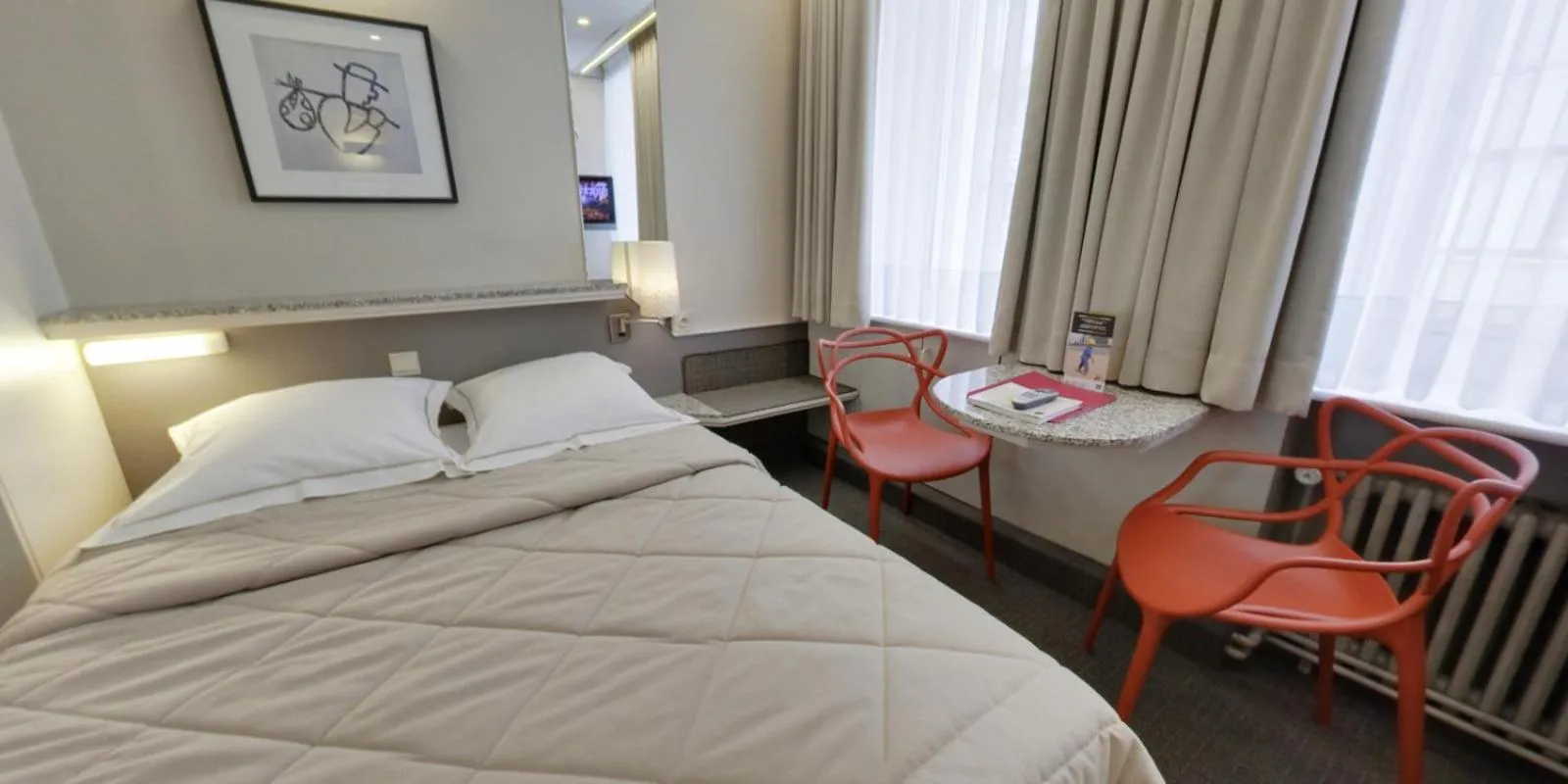 Bed in Hotel Glenmore