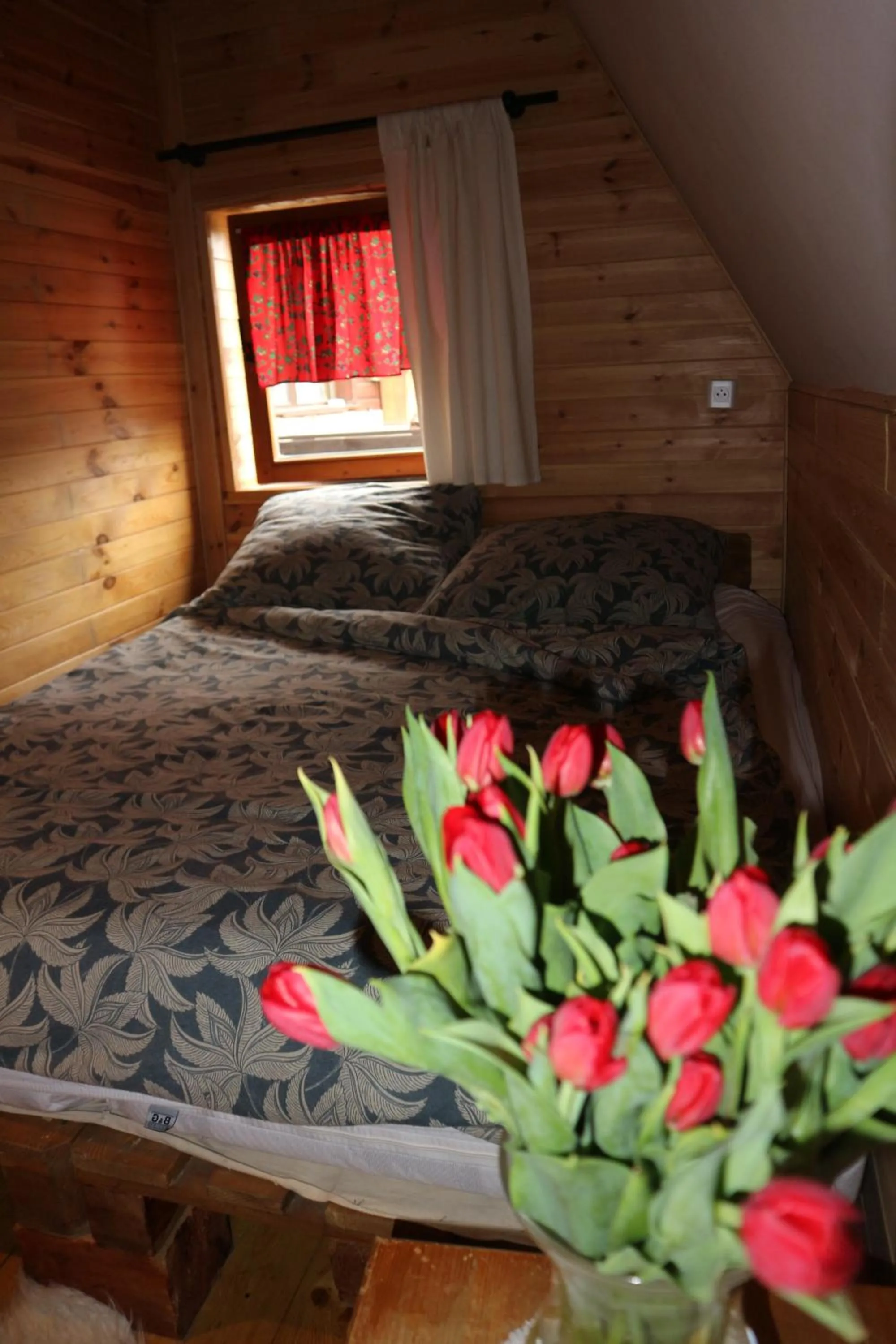 Bed in Pensjonat Gościniec Szczyrk , z sauną i jacuzzi