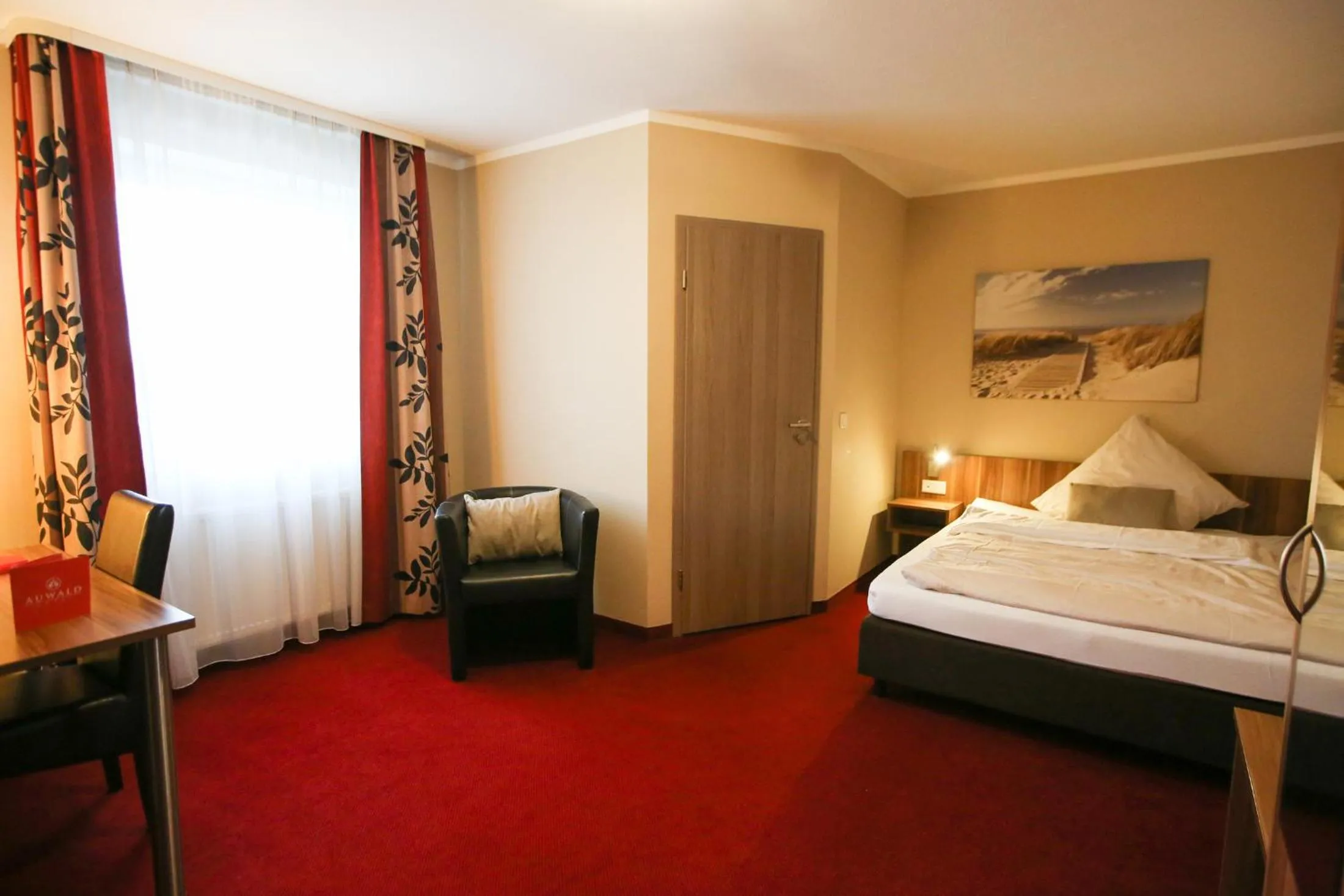 Photo of the whole room, Bed in Auwald Hotel