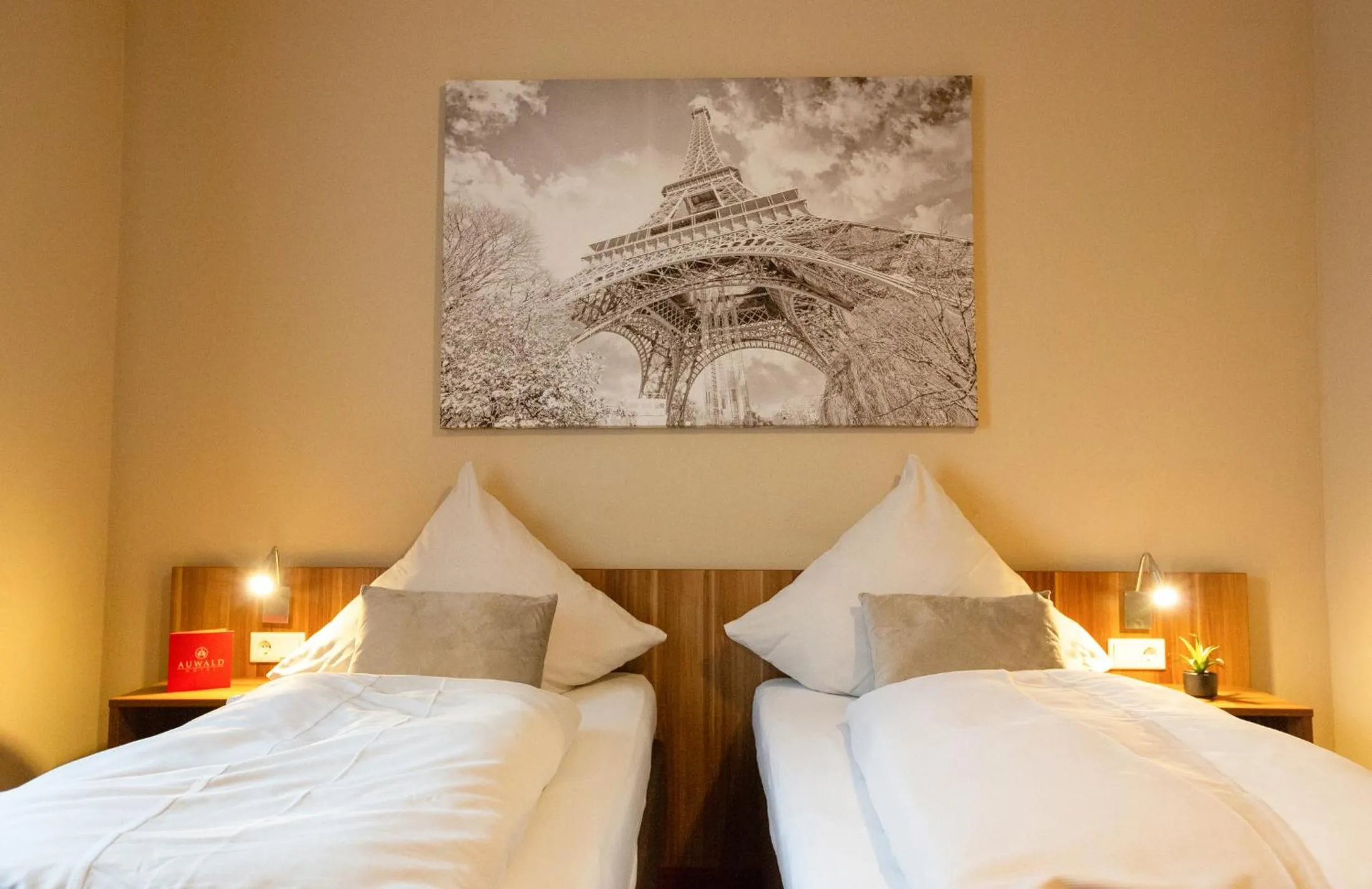 Photo of the whole room, Bed in Auwald Hotel