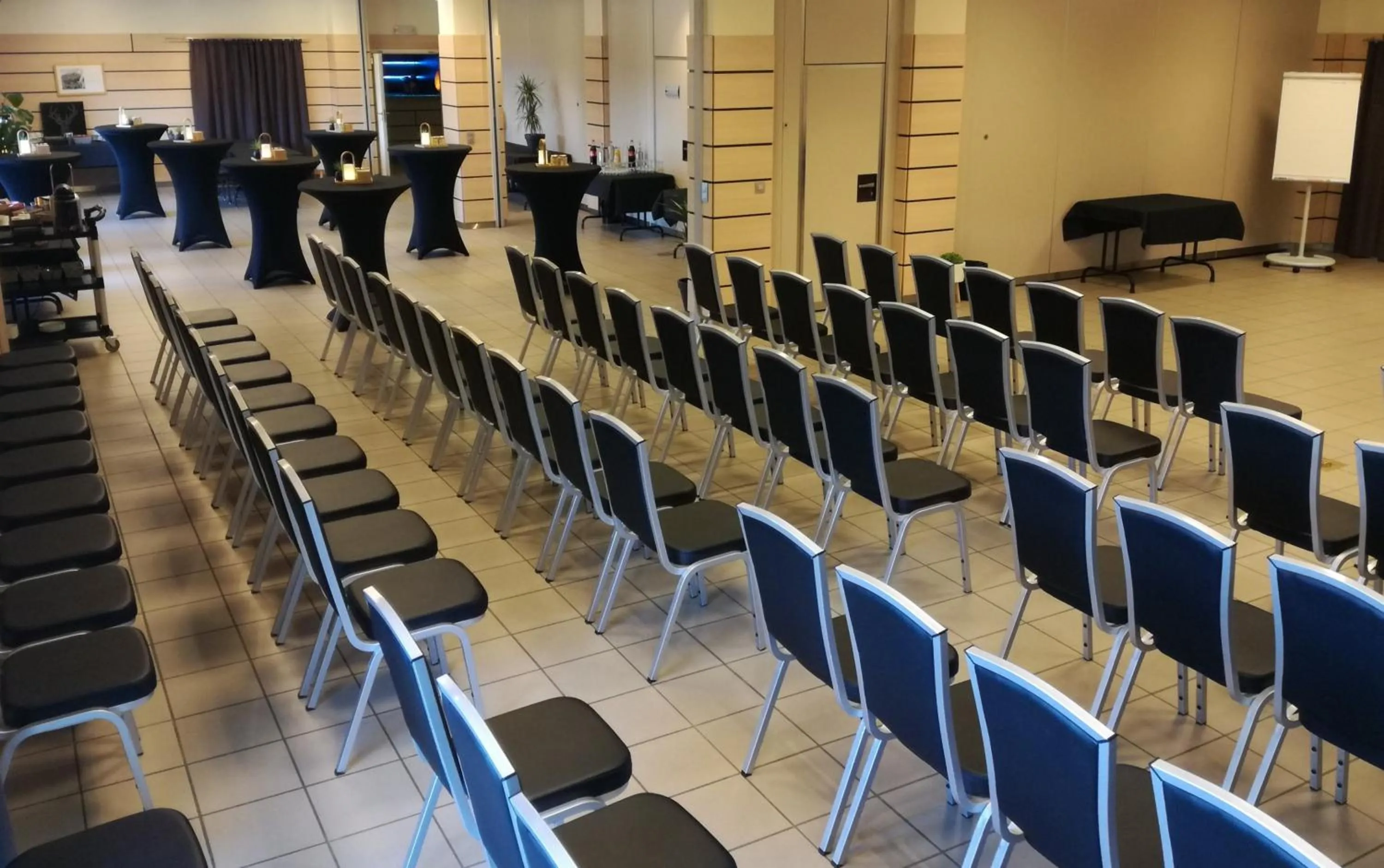 Business facilities in Hôtel L'Amandier