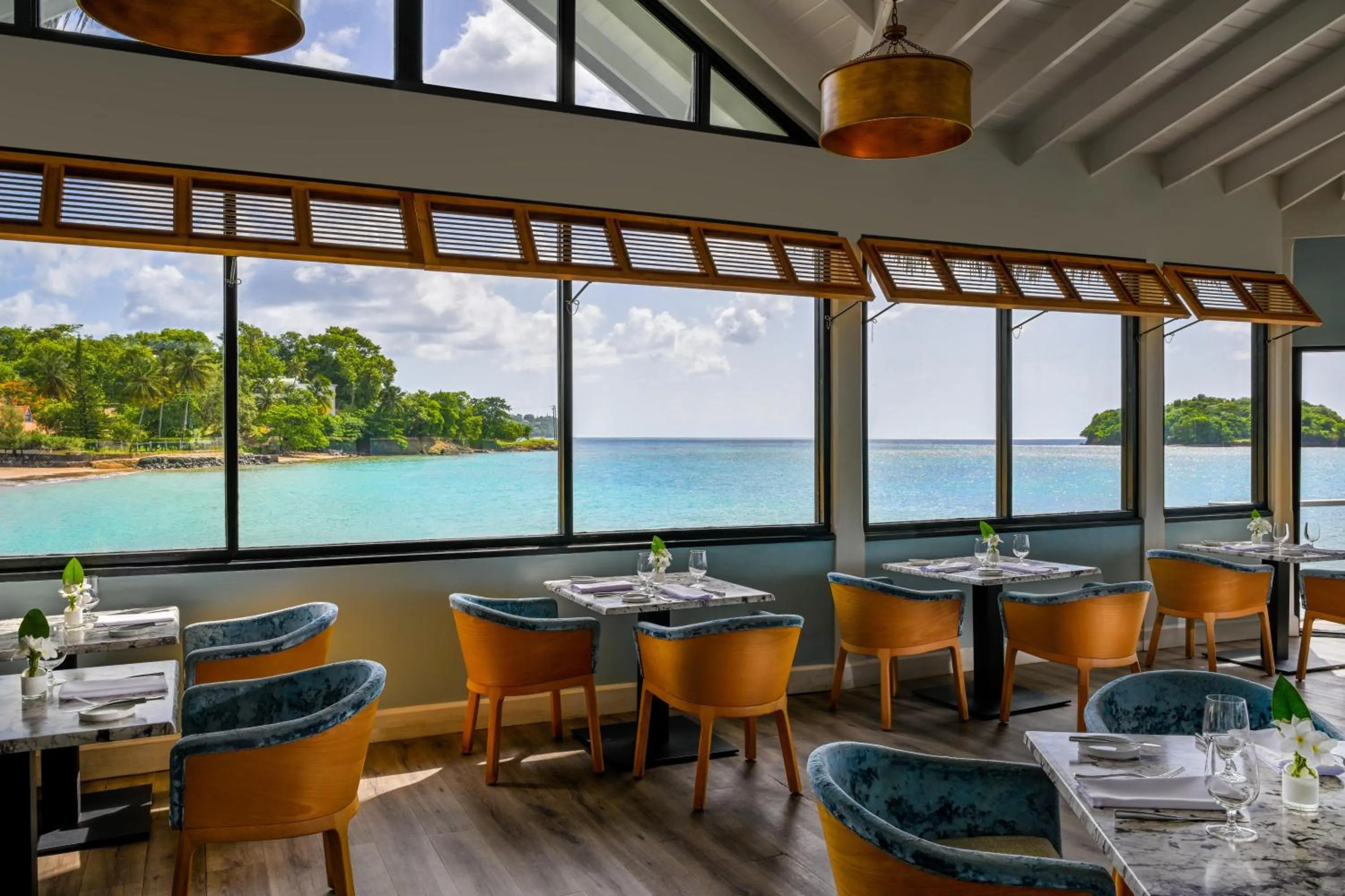 Restaurant/places to eat in Sandals Halcyon Beach All Inclusive - Couples Only