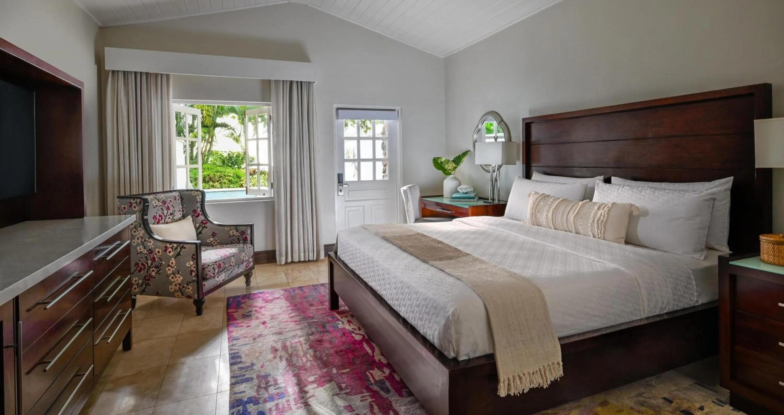 Photo of the whole room, Bed in Sandals Halcyon Beach All Inclusive - Couples Only