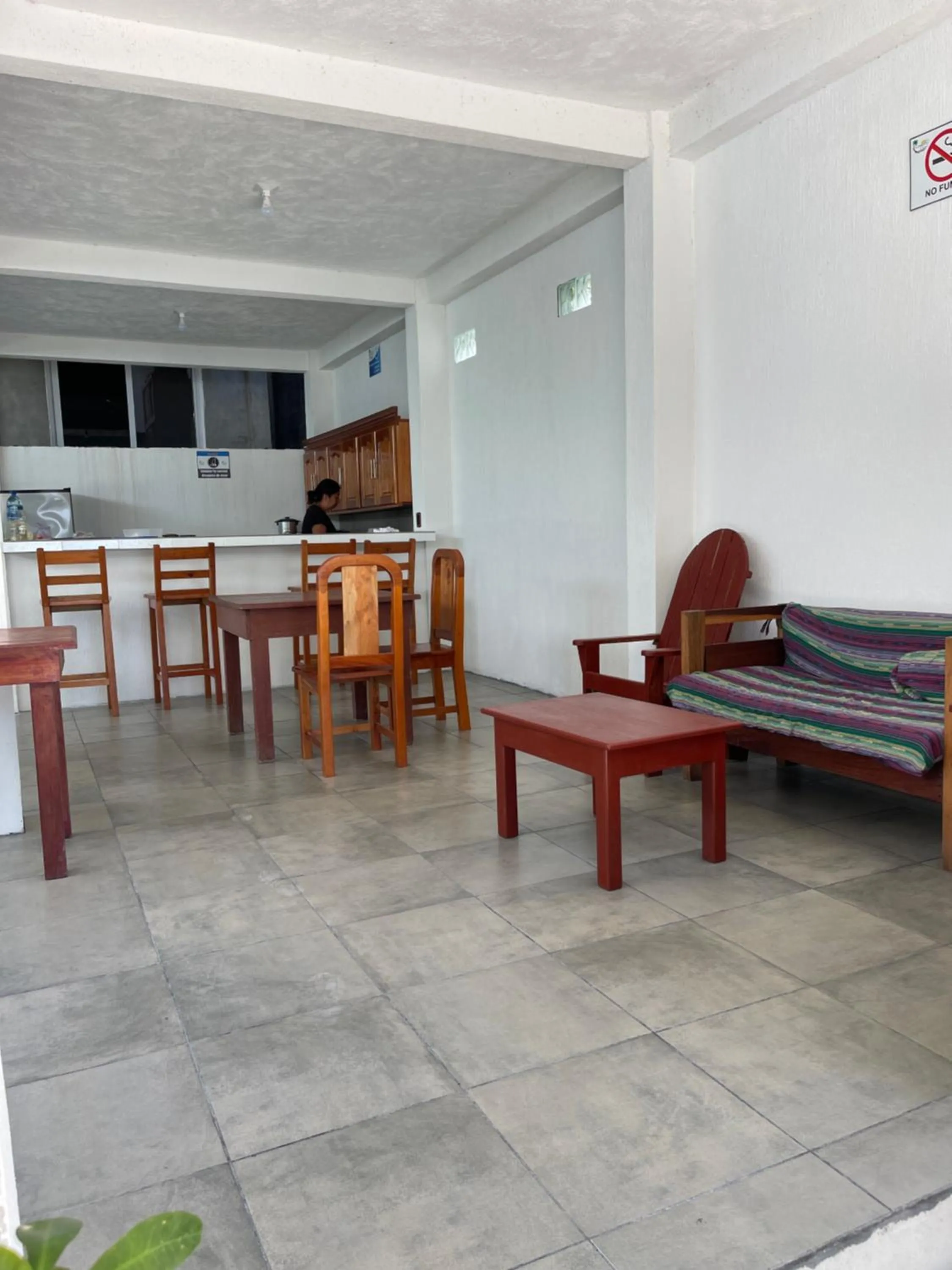 Kitchen or kitchenette in Sun Breeze Hotel