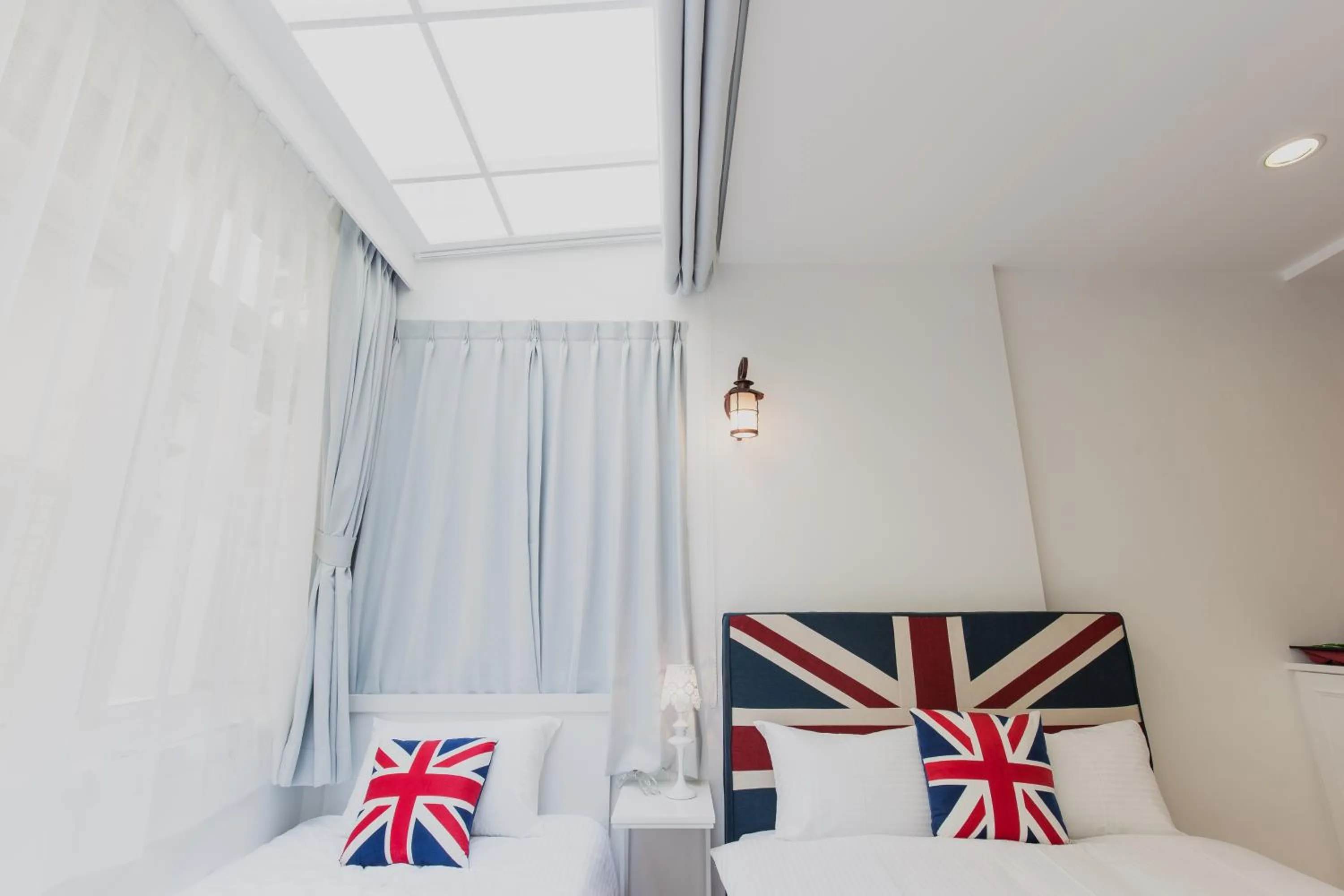 Patio, Bed in 瑞豐夜市 Welcome The Sun Enjoy The Moon