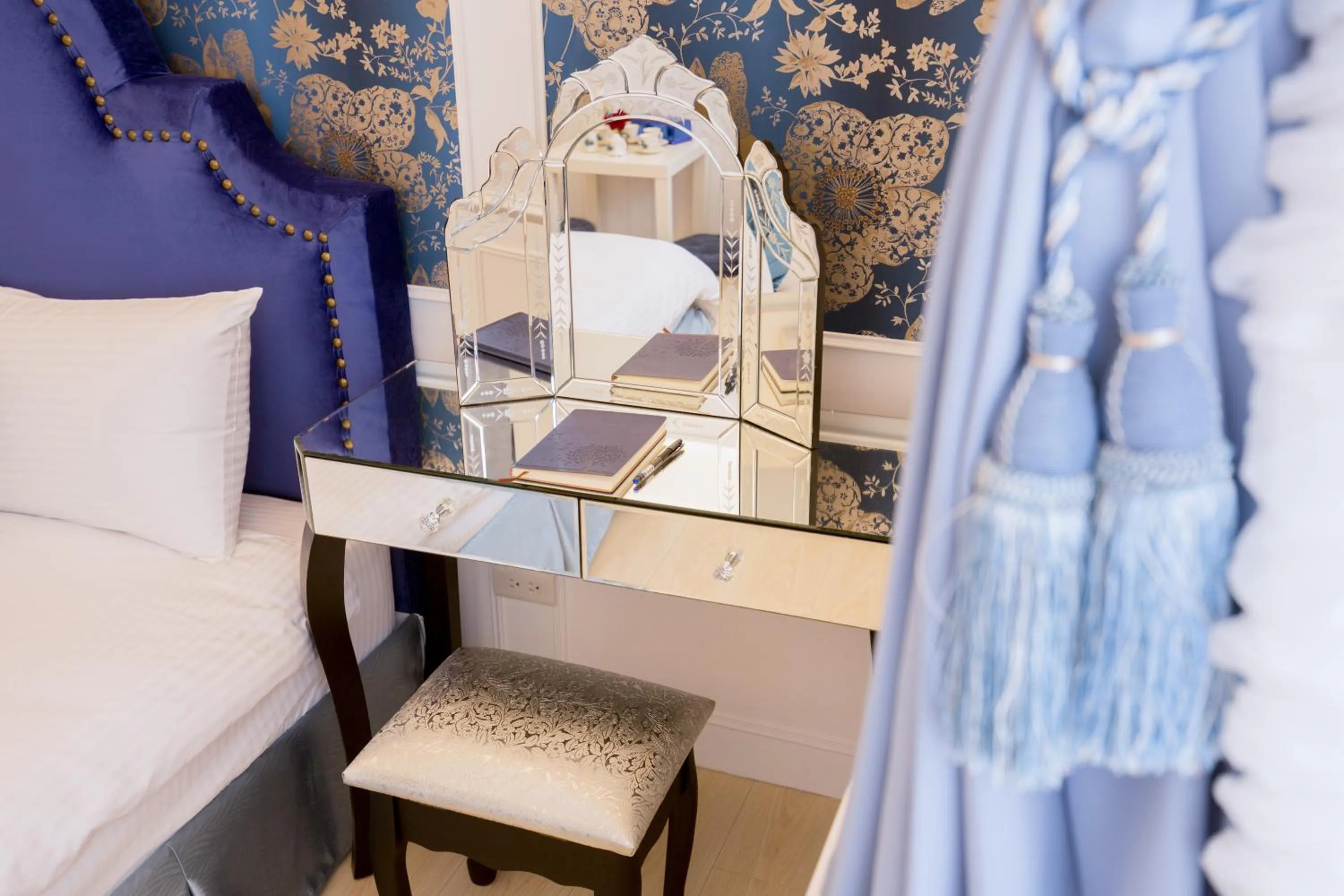 Decorative detail, Bed in 瑞豐夜市 Welcome The Sun Enjoy The Moon