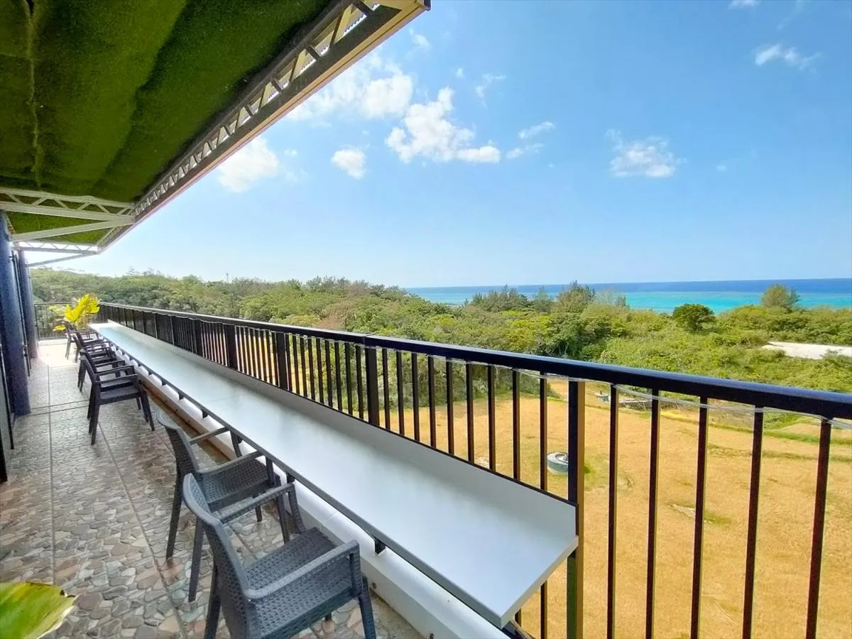 Day in The Peridot Smart Hotel Tancha Ward