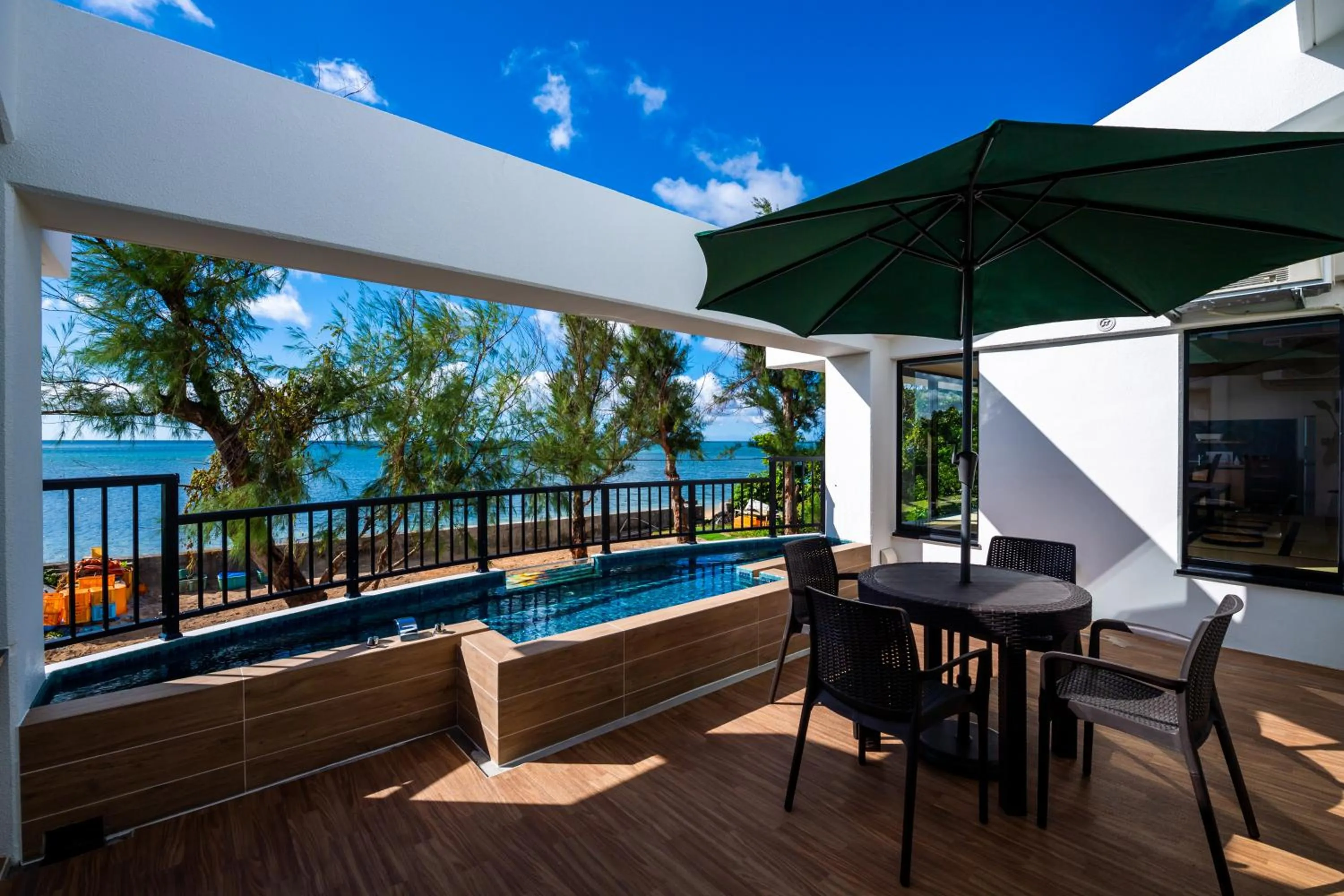 Balcony/Terrace in The Peridot Smart Hotel Tancha Ward