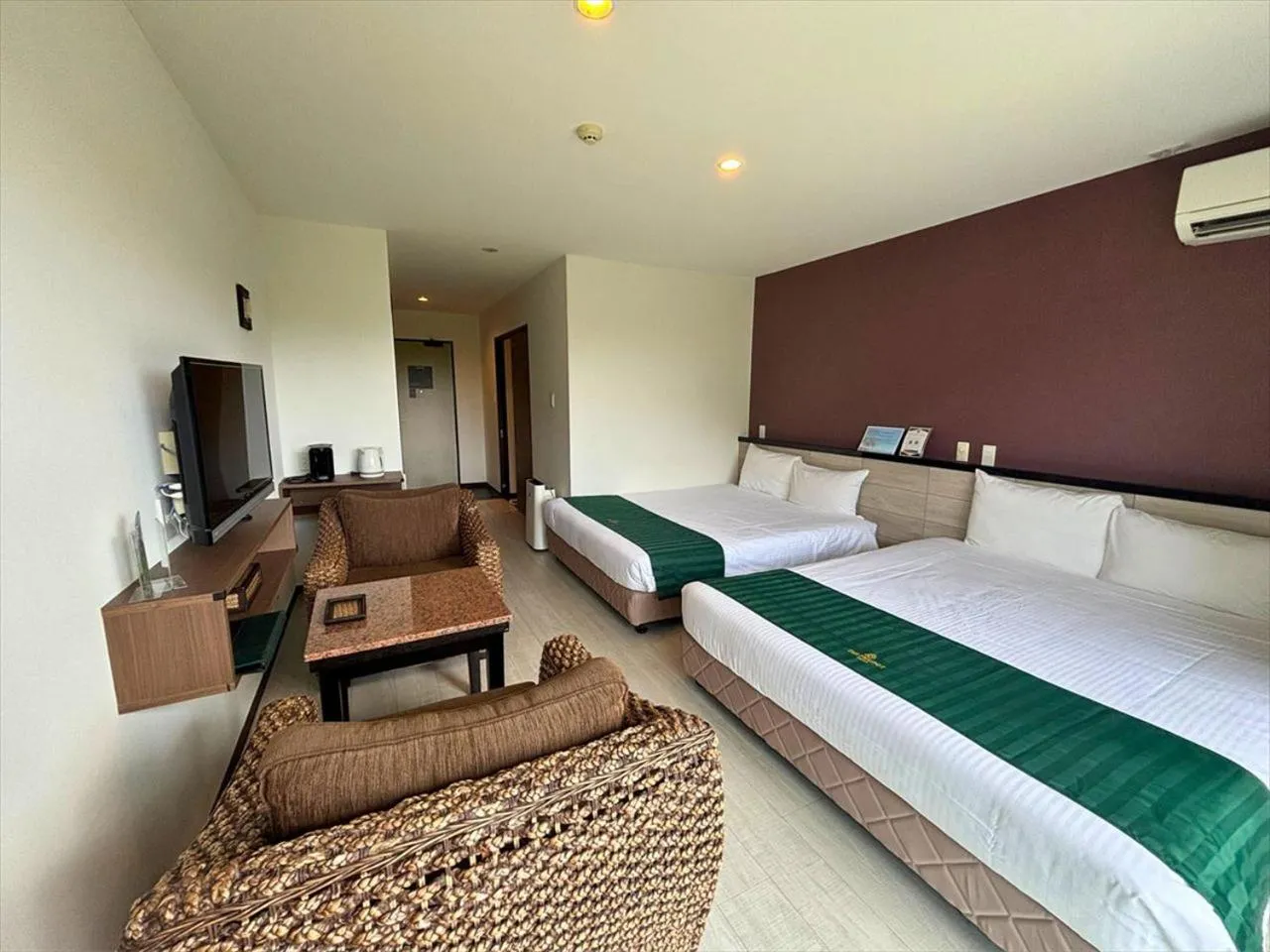 Bed in The Peridot Smart Hotel Tancha Ward