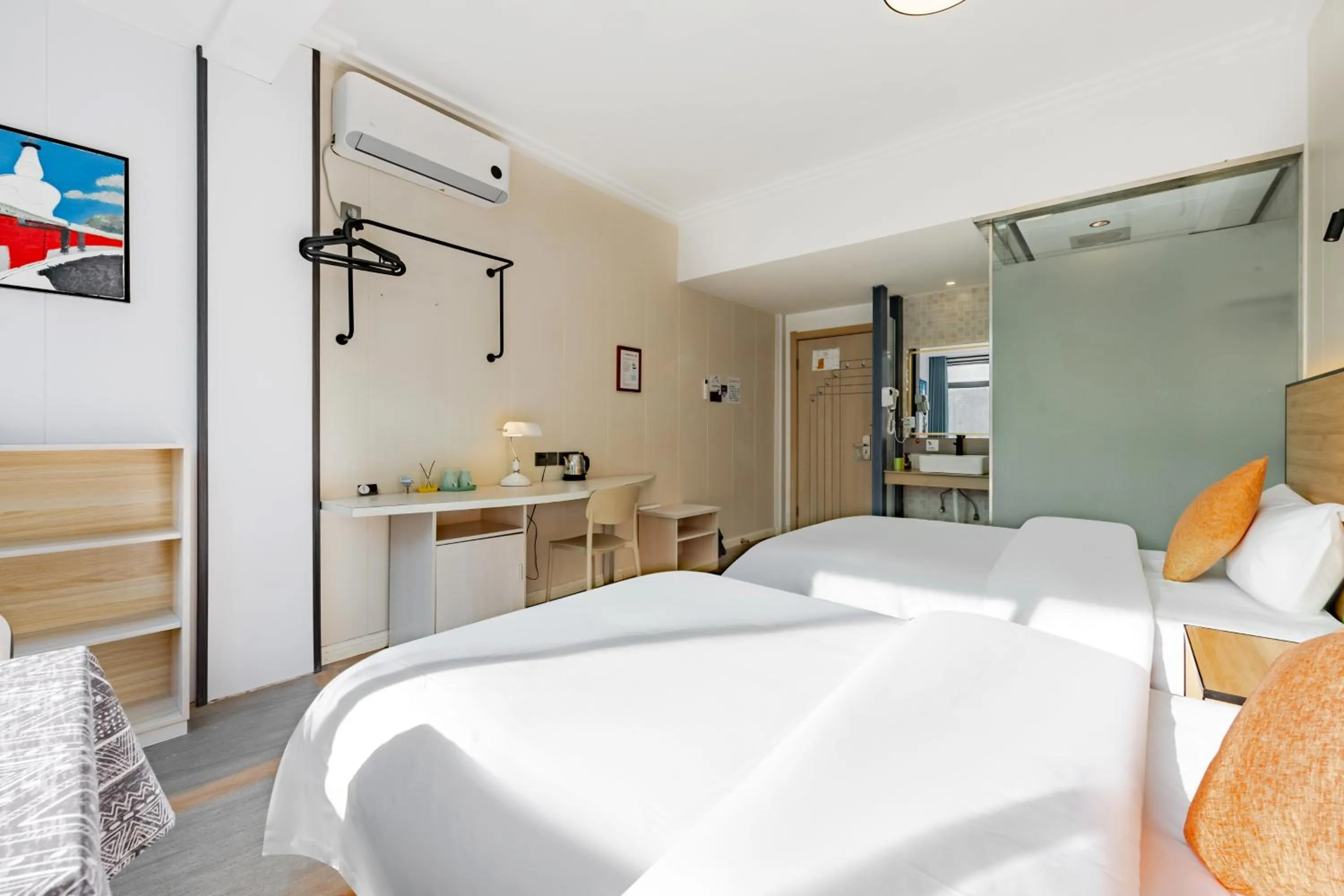 Bed in Kunlun International Youth Hostel